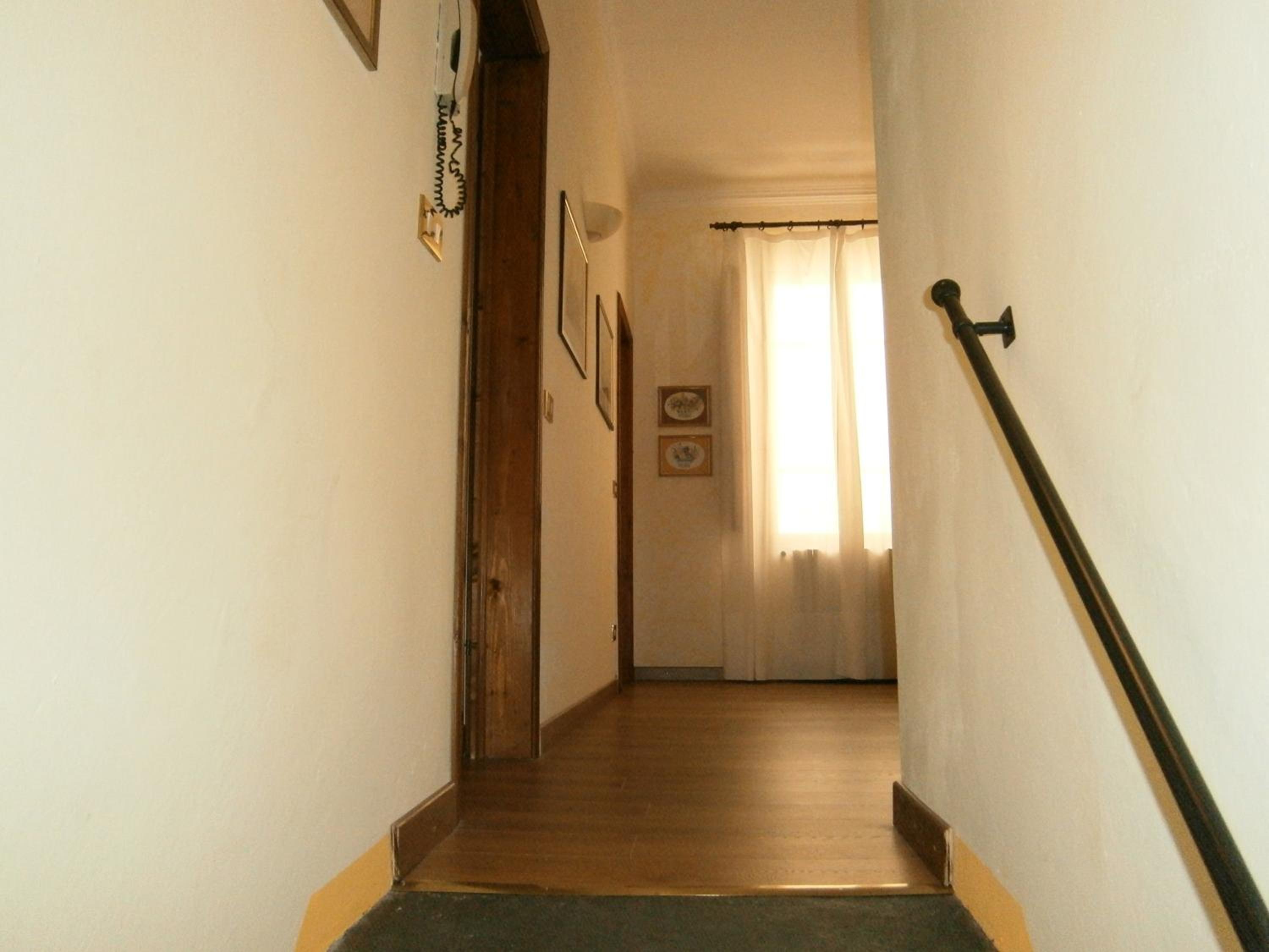 Photo 53