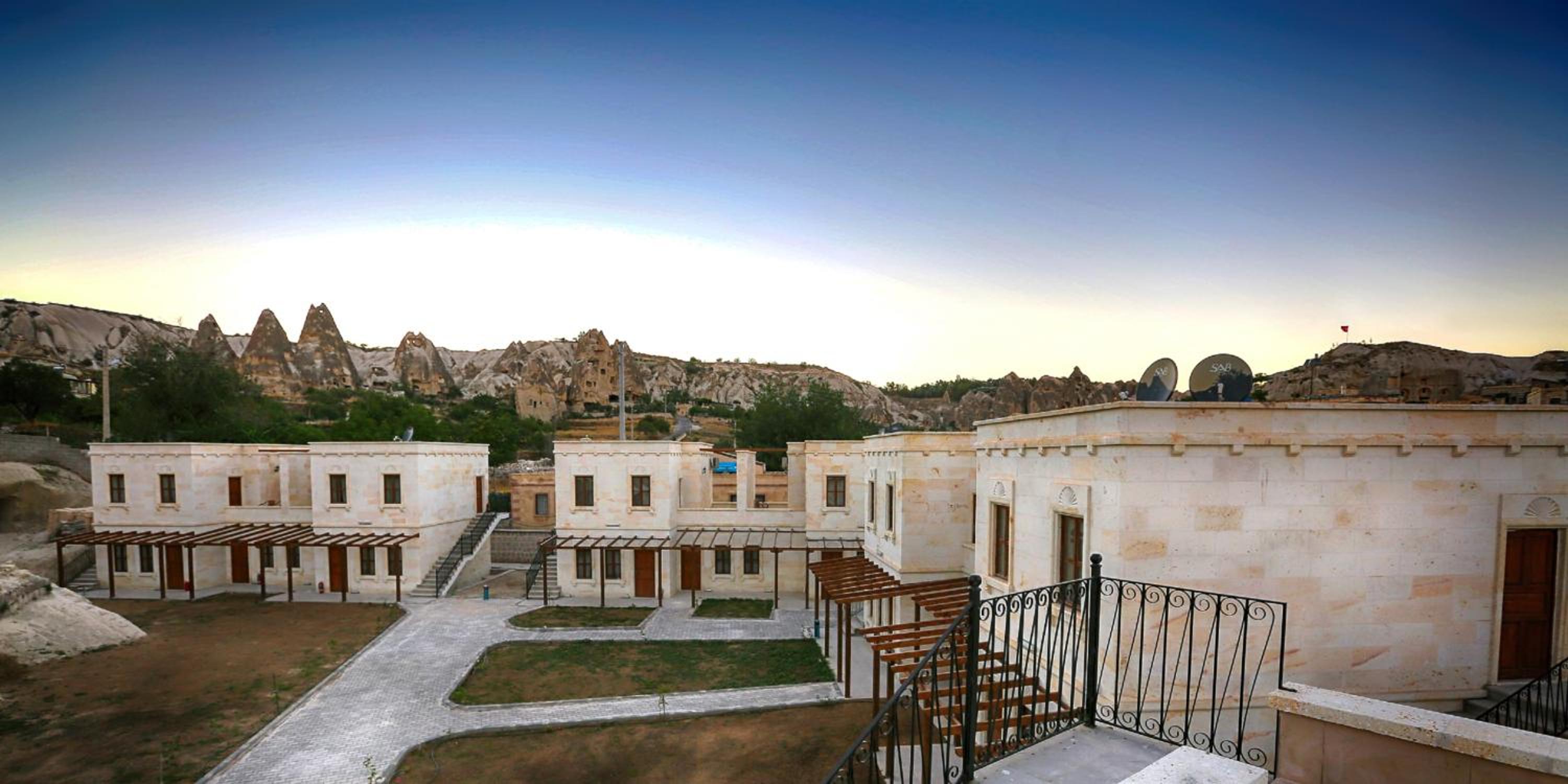Cappadocia Empire Cave Hotel - Image 35