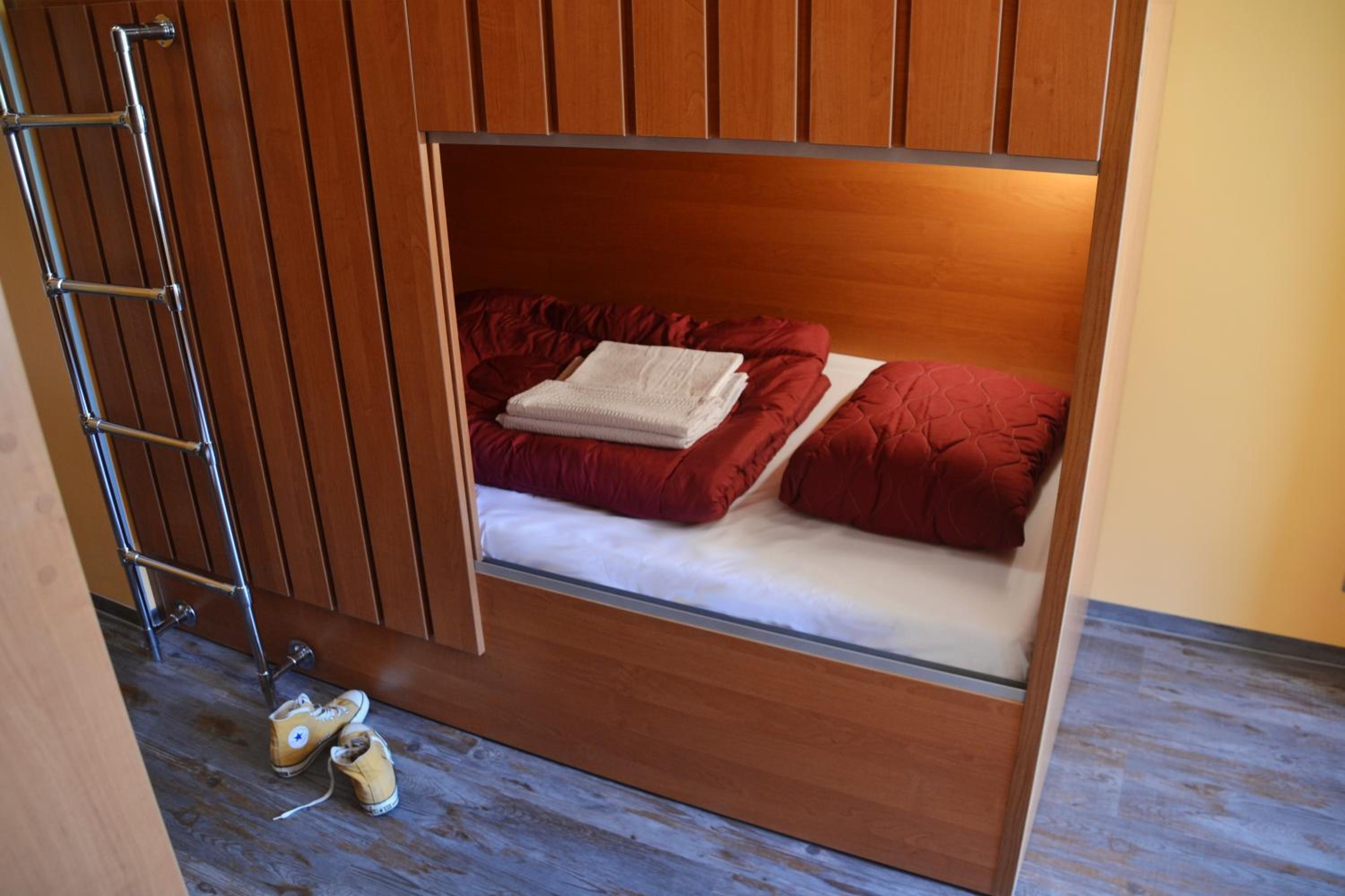 Do Step Inn Central - Self-Service-Hostel