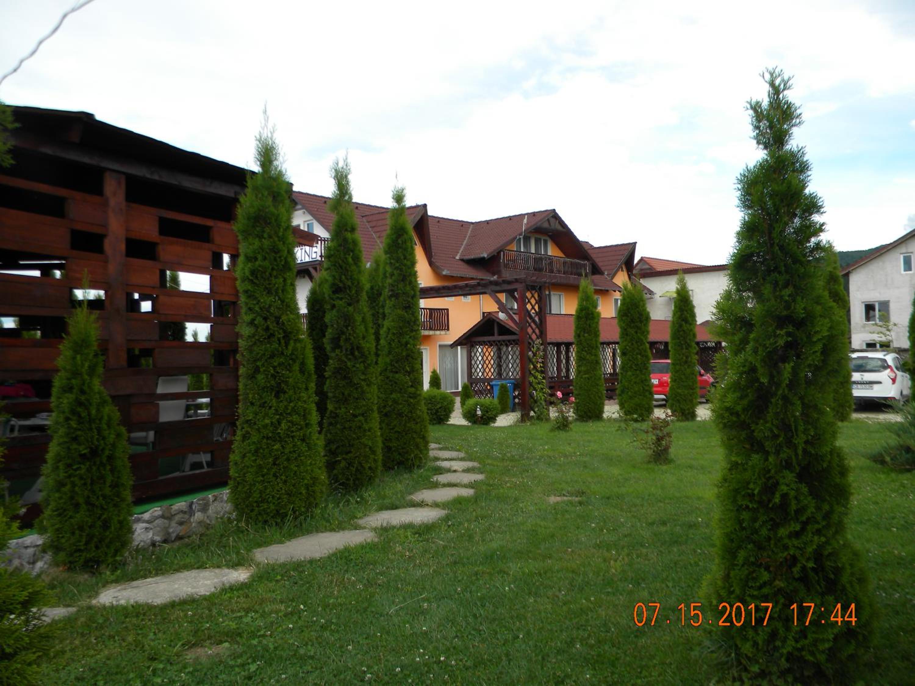 Photo 36