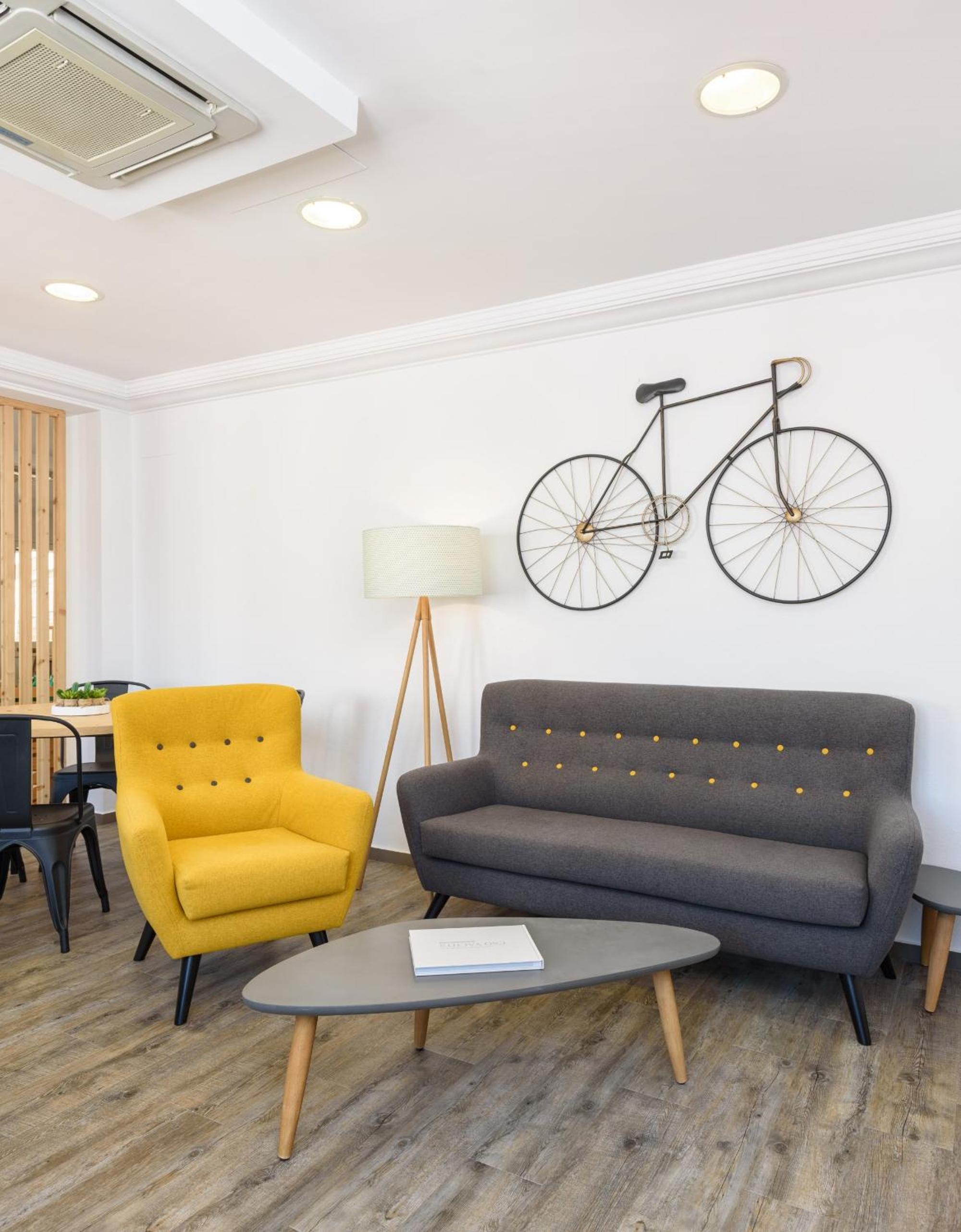 Hostal Jume - Urban Rooms