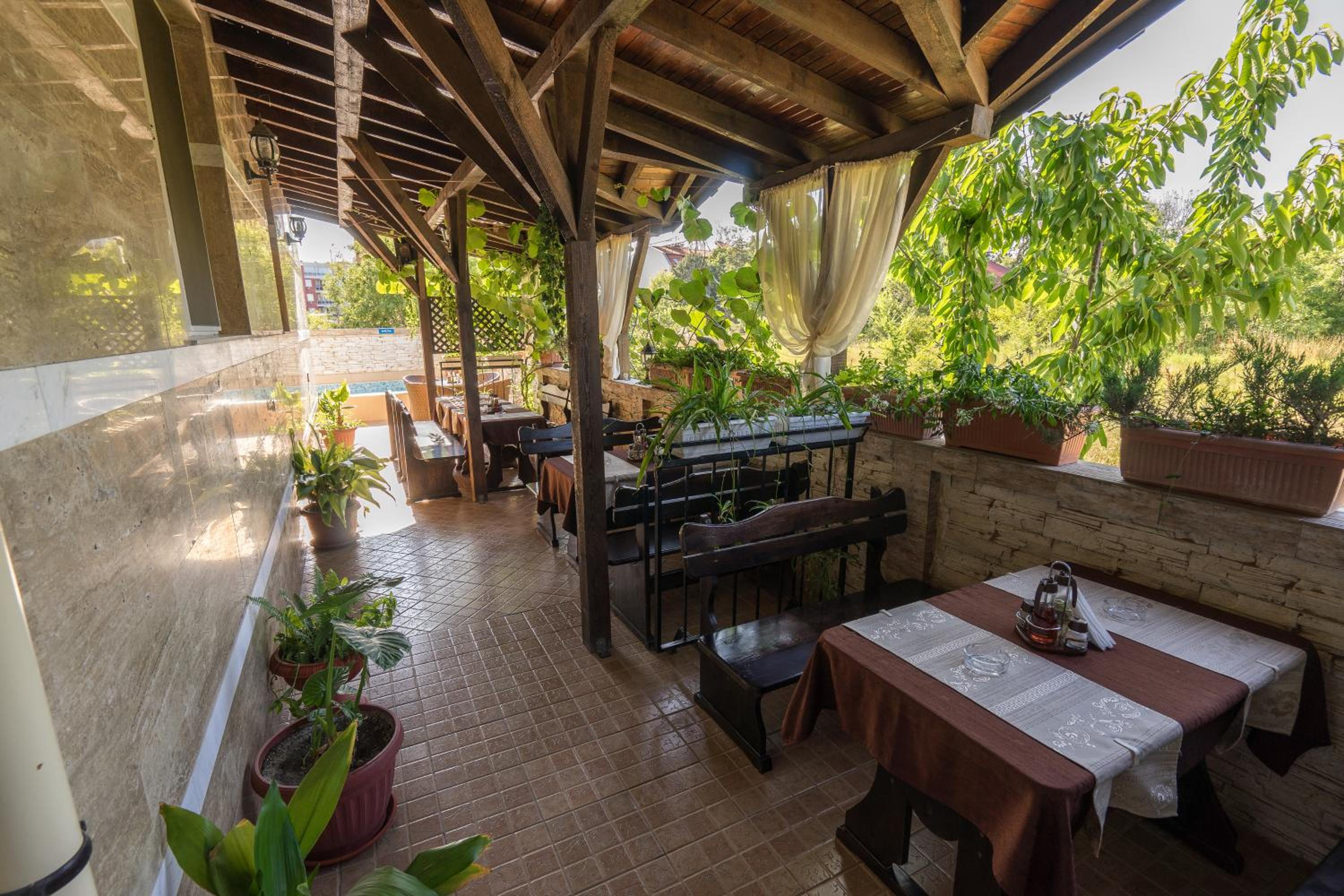 outdoor BBQ area
