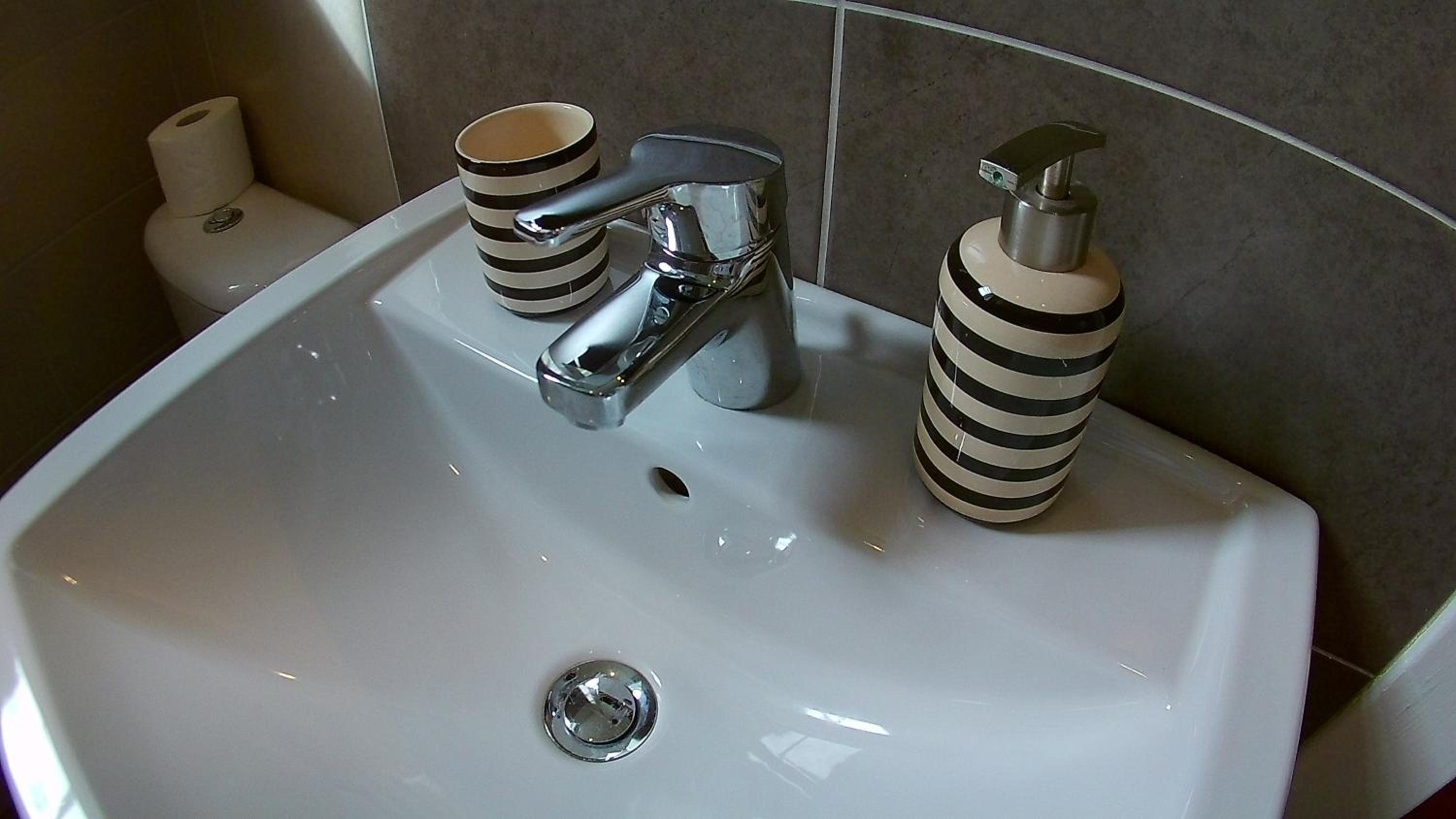 Jezerka Apartments - Free Parking - Easy Access to Center