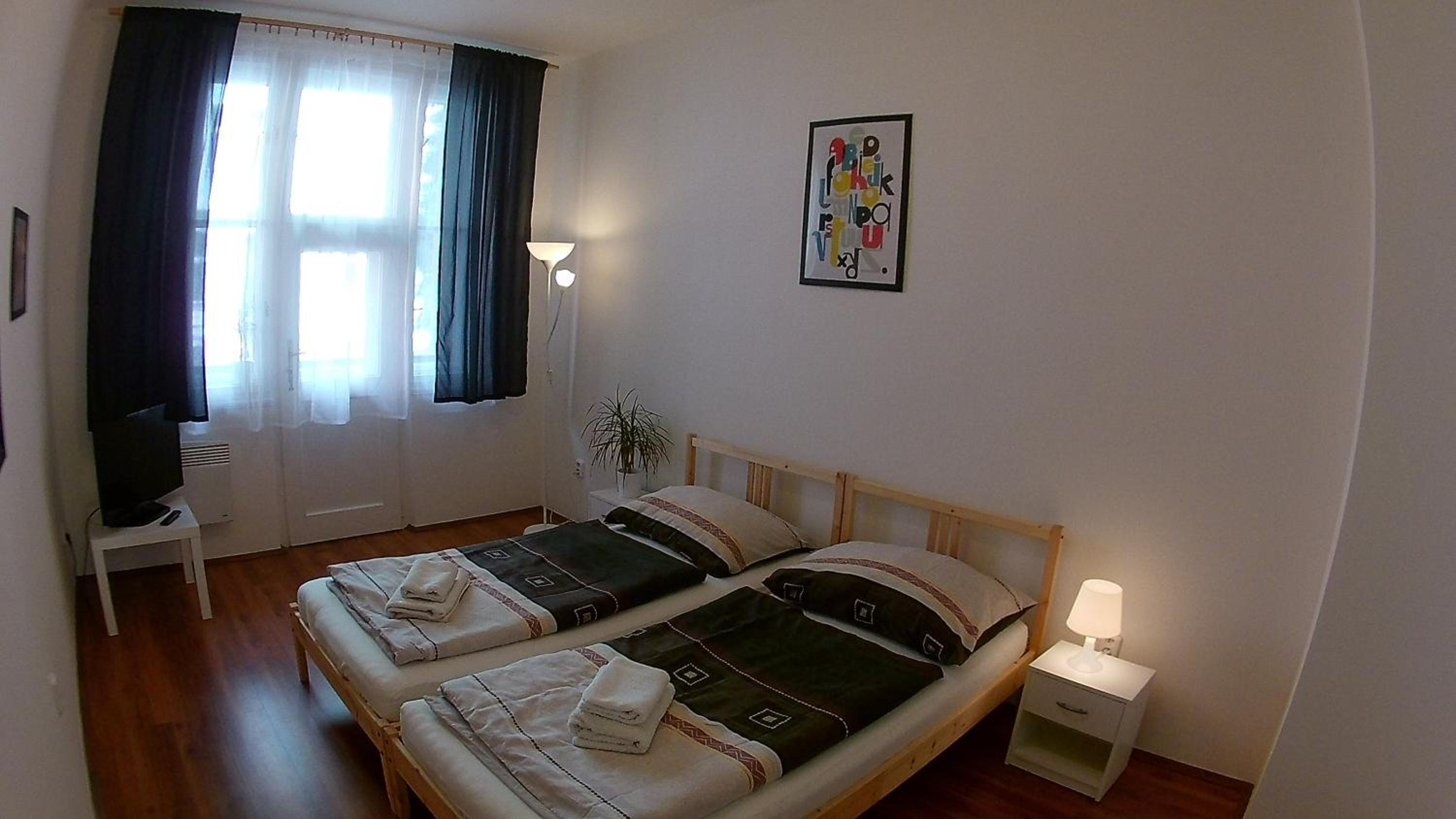 Jezerka Apartments - Free Parking - Easy Access to Center