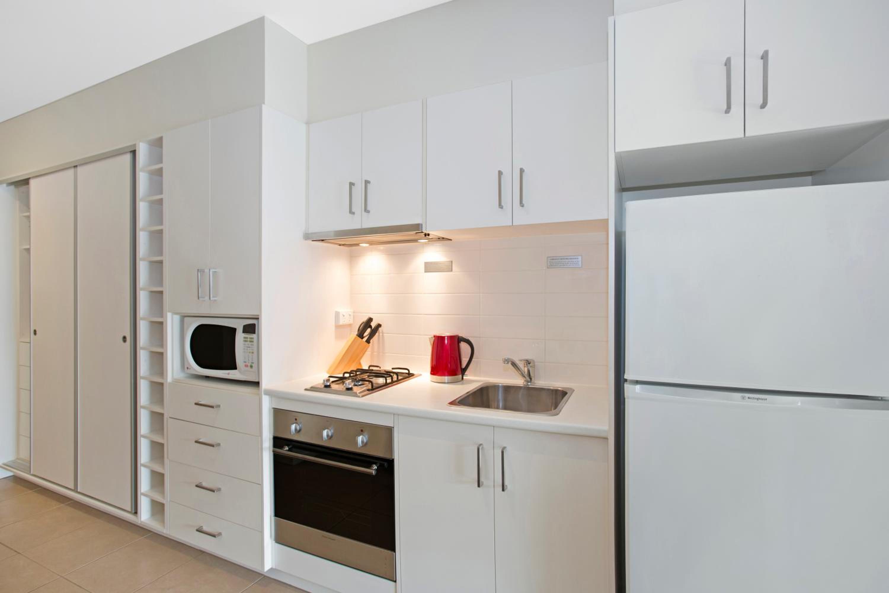 Astra Apartments Glen Waverley @ViQi