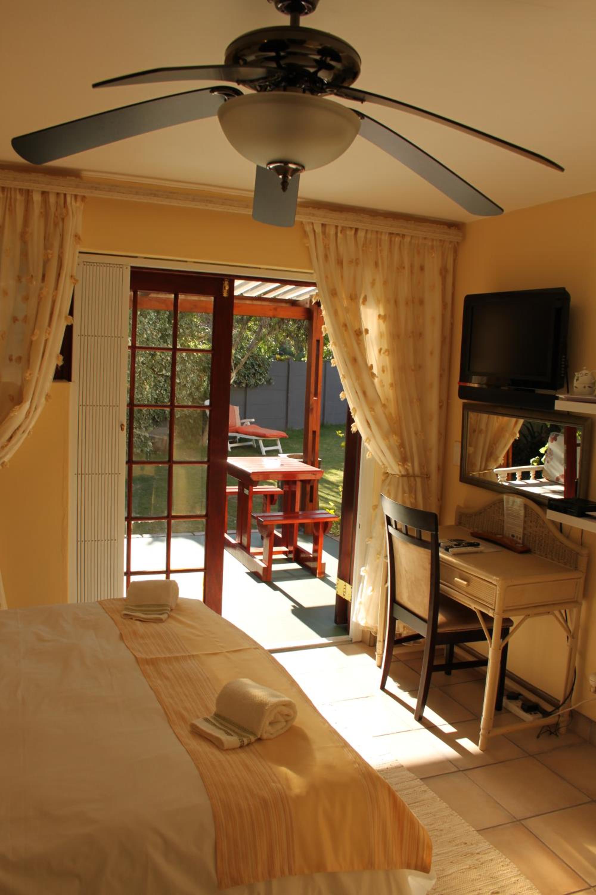 Pelican Lodge Guesthouse