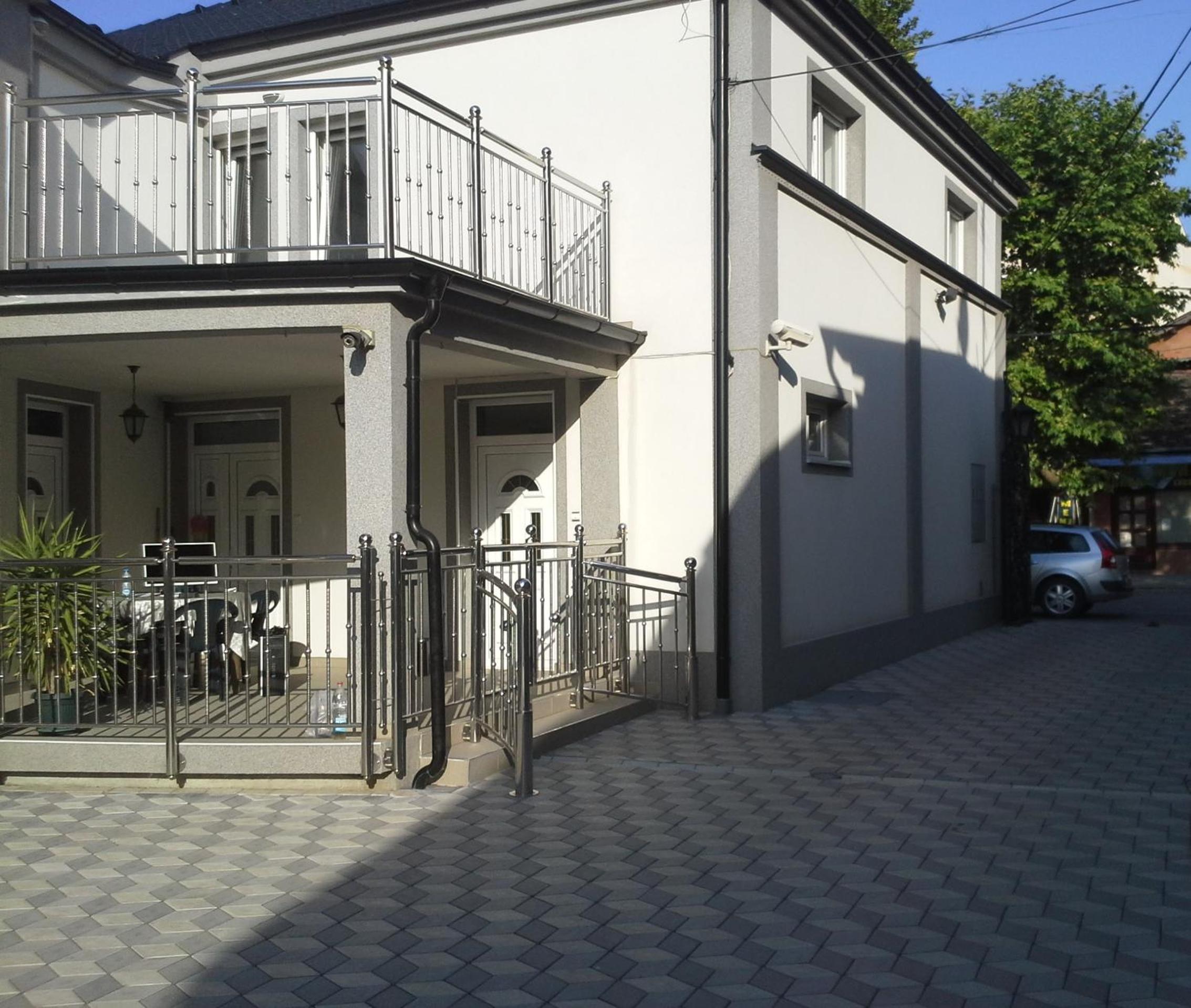 Photo 36