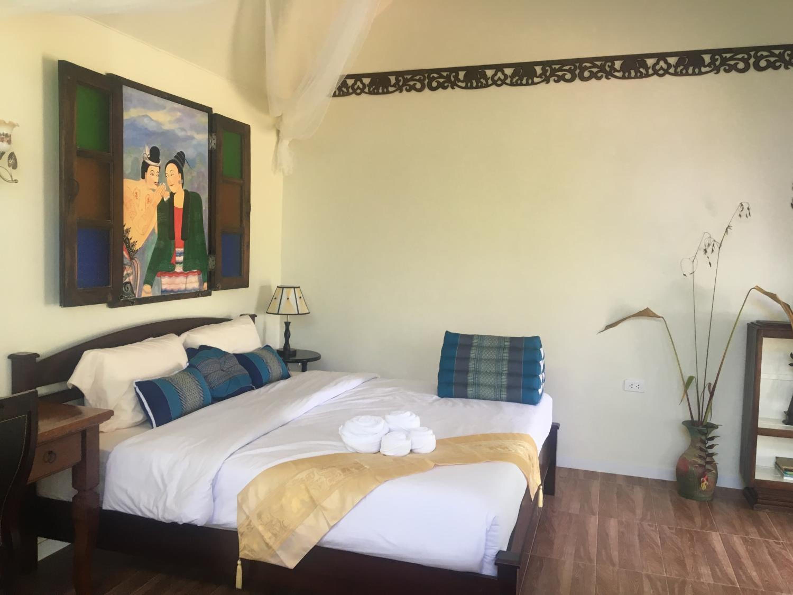 Nan Rim Nam Resort