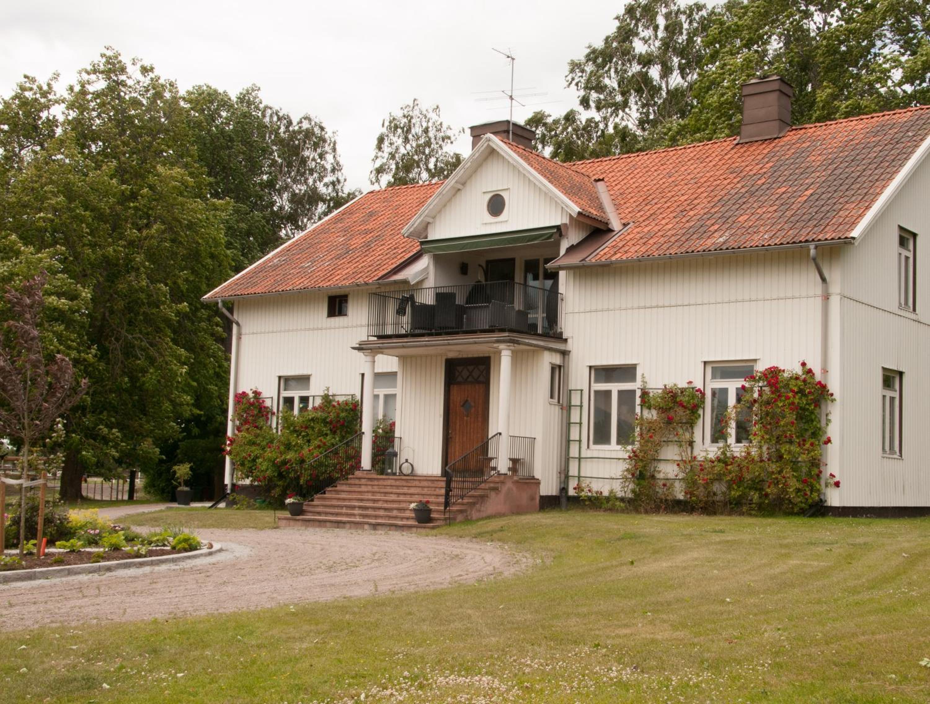 Ekeby i Bro