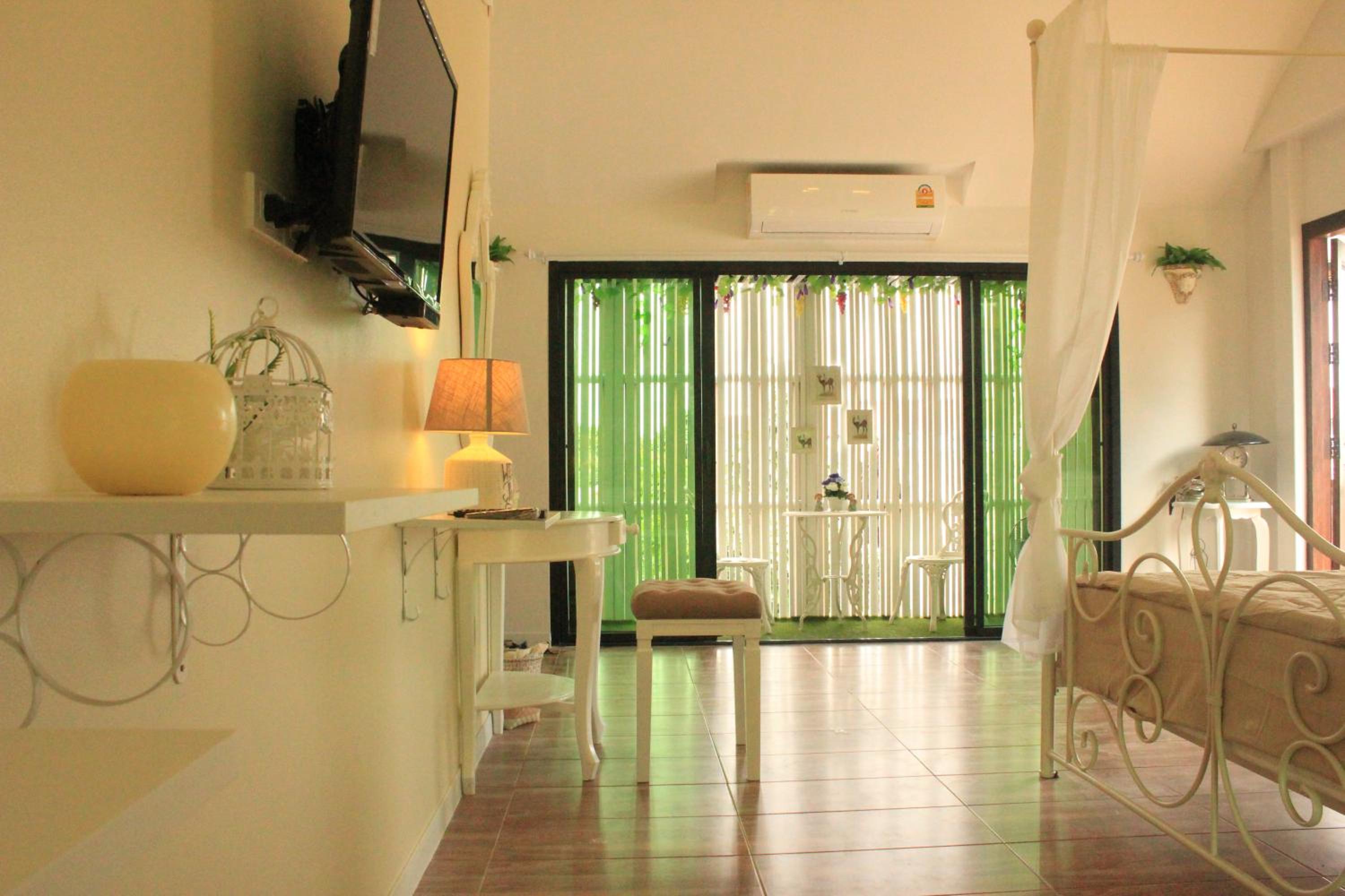 Nan Rim Nam Resort