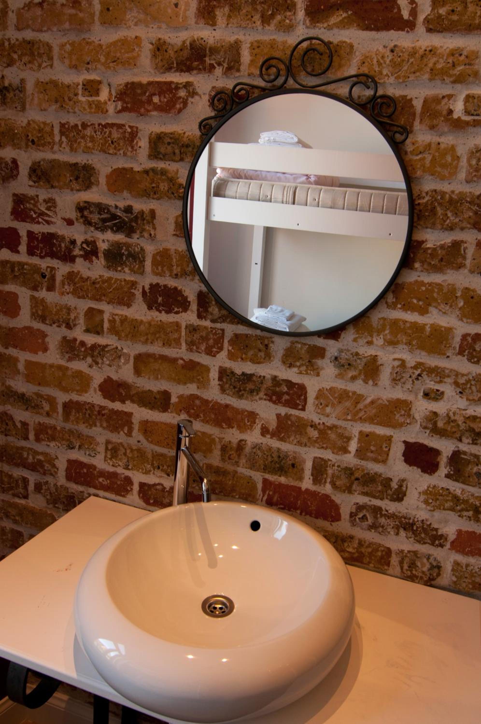 Bruges Vacations - Hostel Lybeer Bruges - Property Image 7