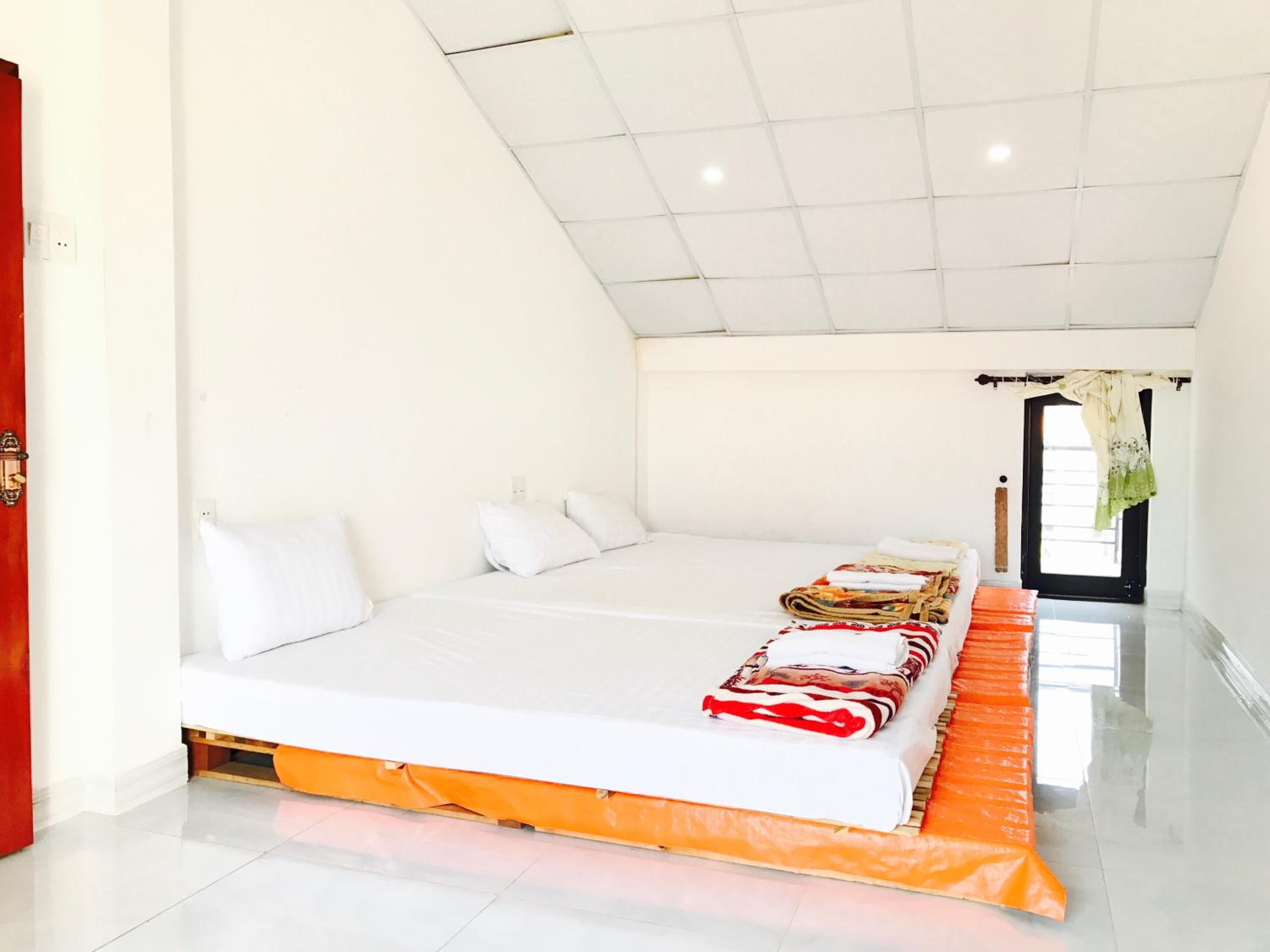 Golden Bee Homestay