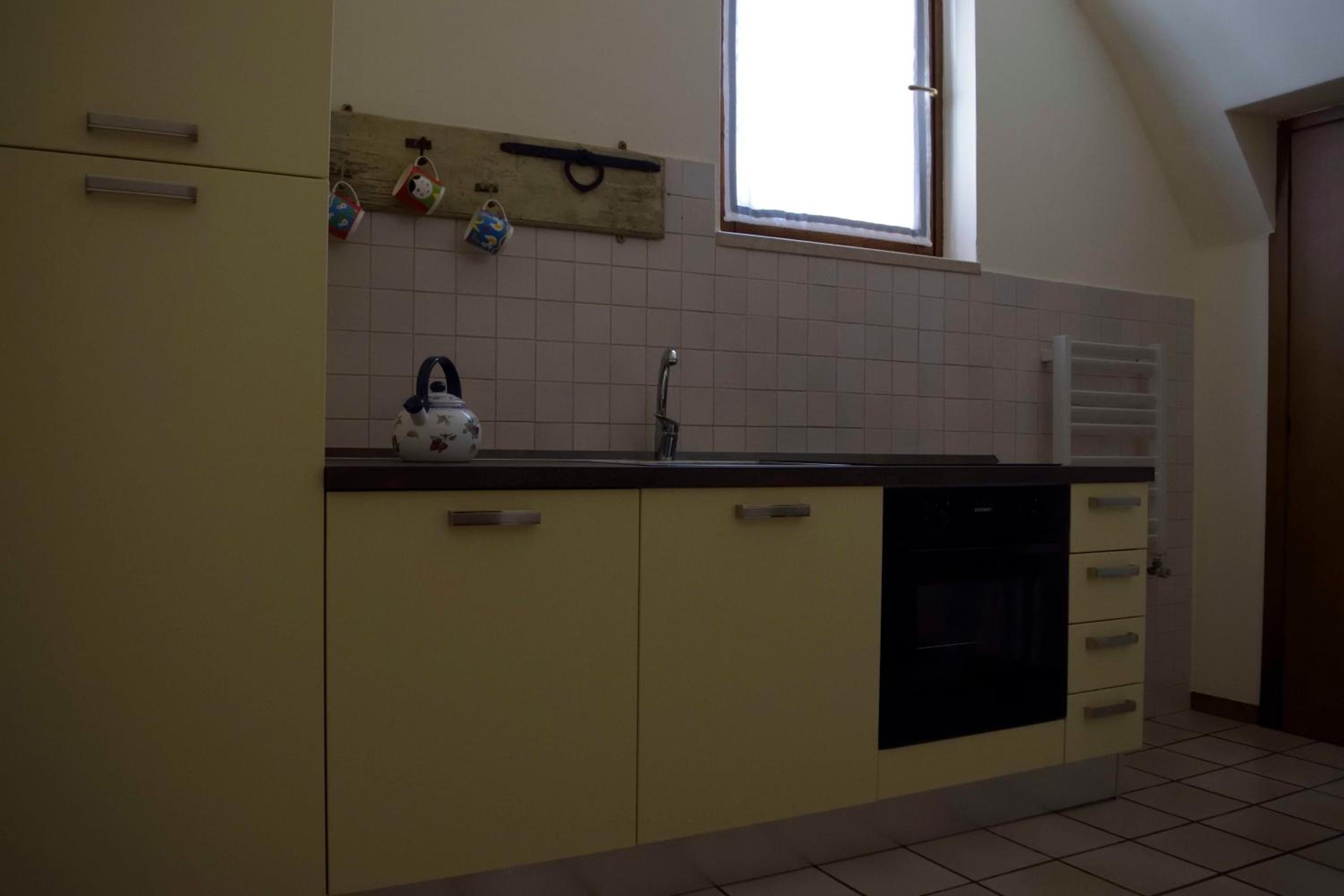 Photo 33