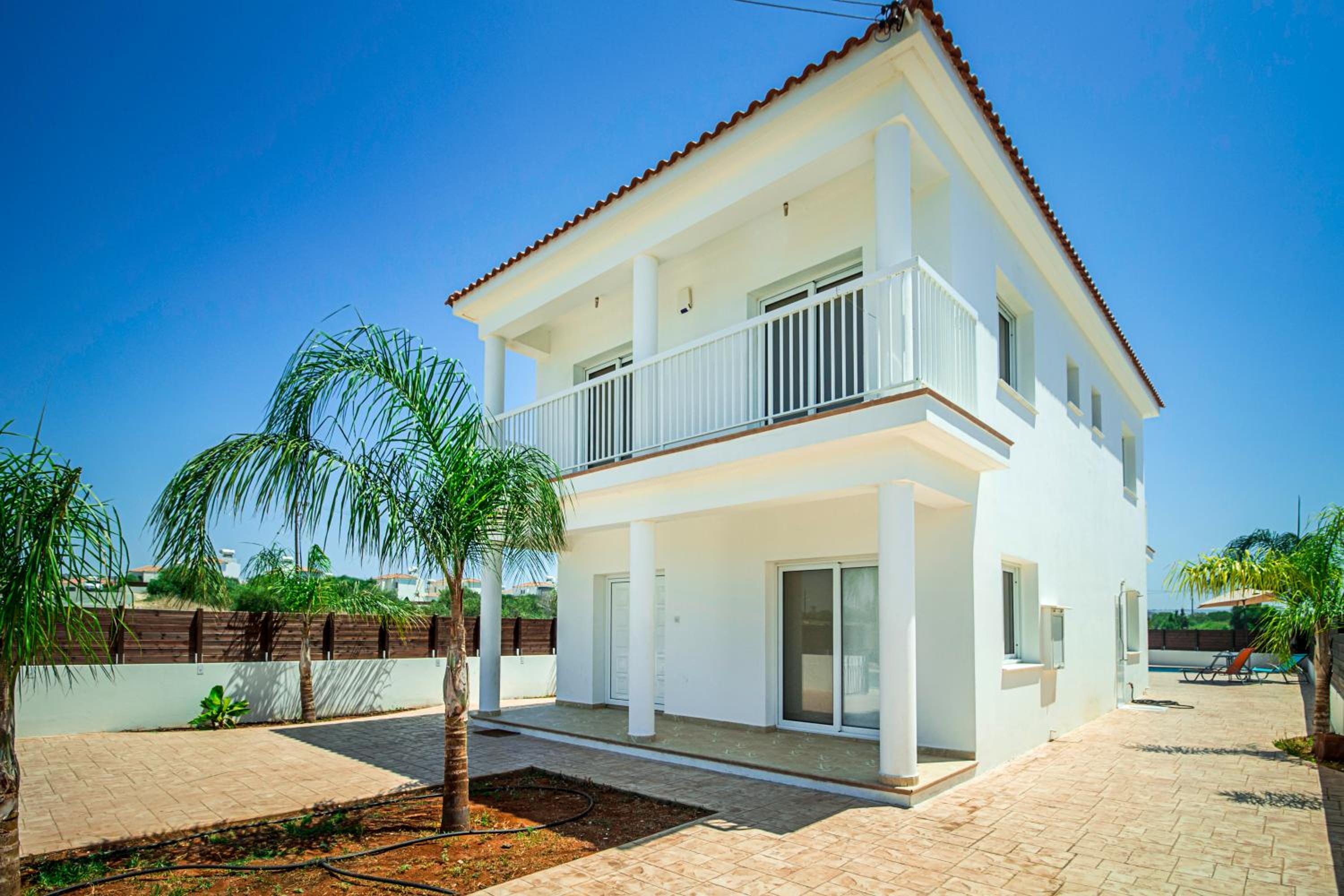 Nissi Villa Ourania