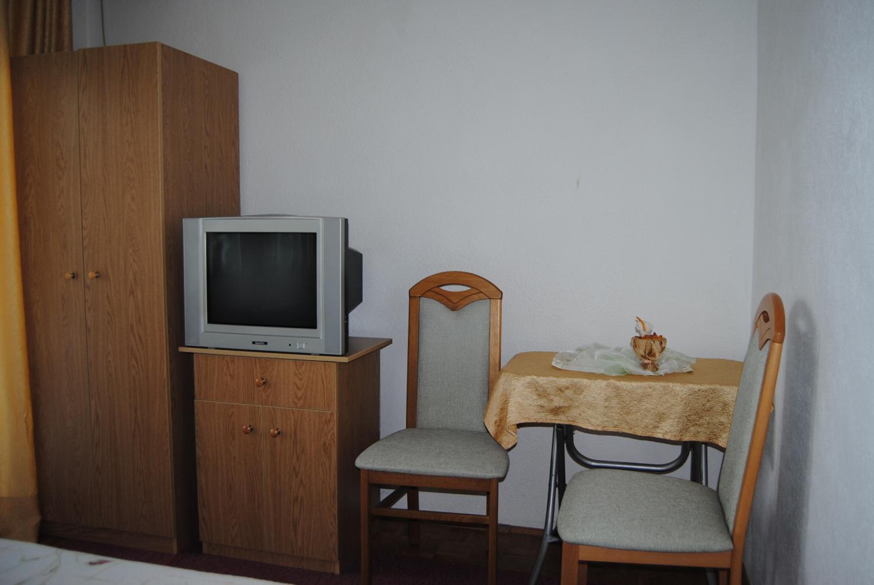 Photo 27