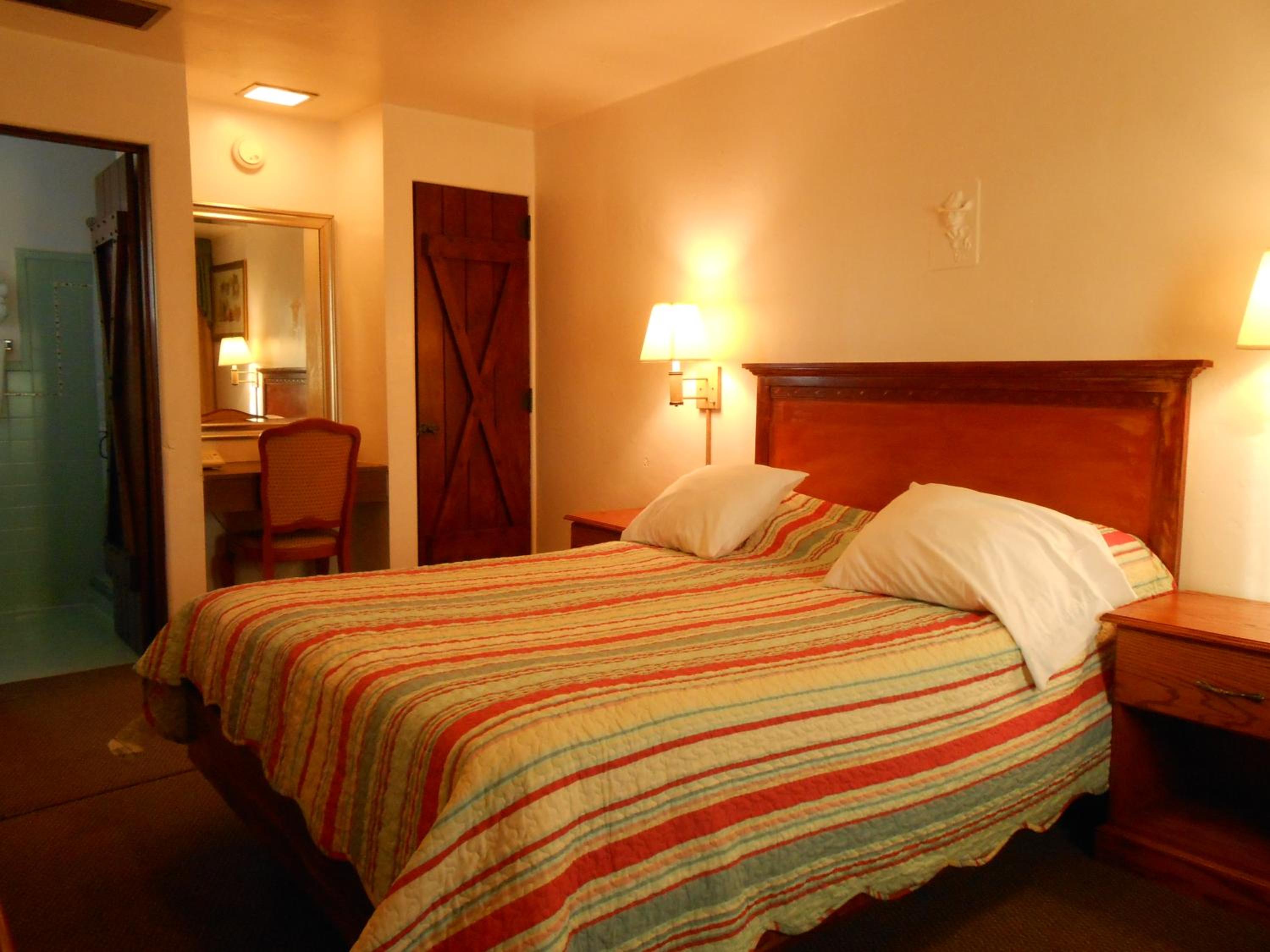 Cheyenne Vacations - Sands Motel - Property Image 14