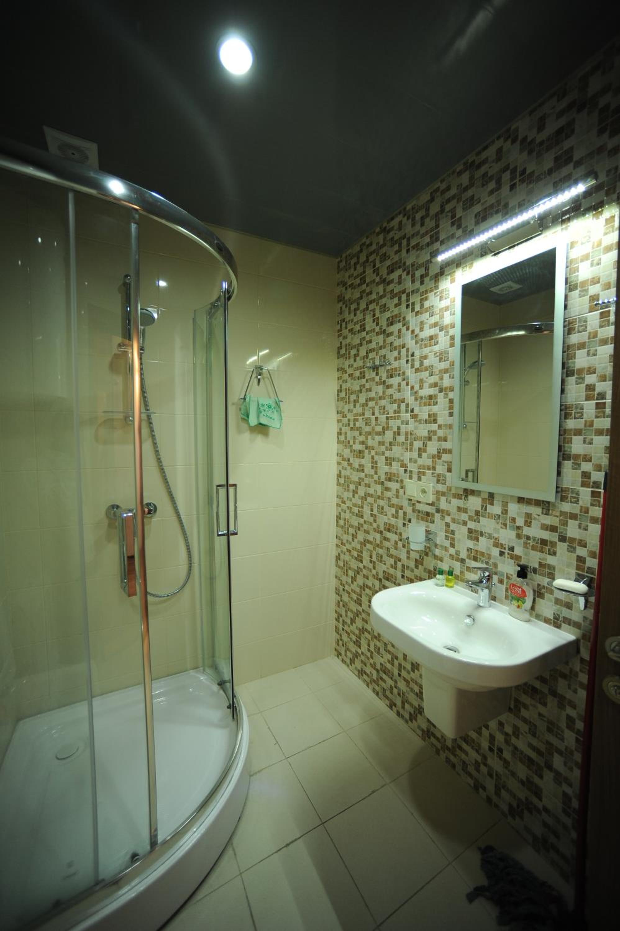 Orbi Sea Tower Apartment