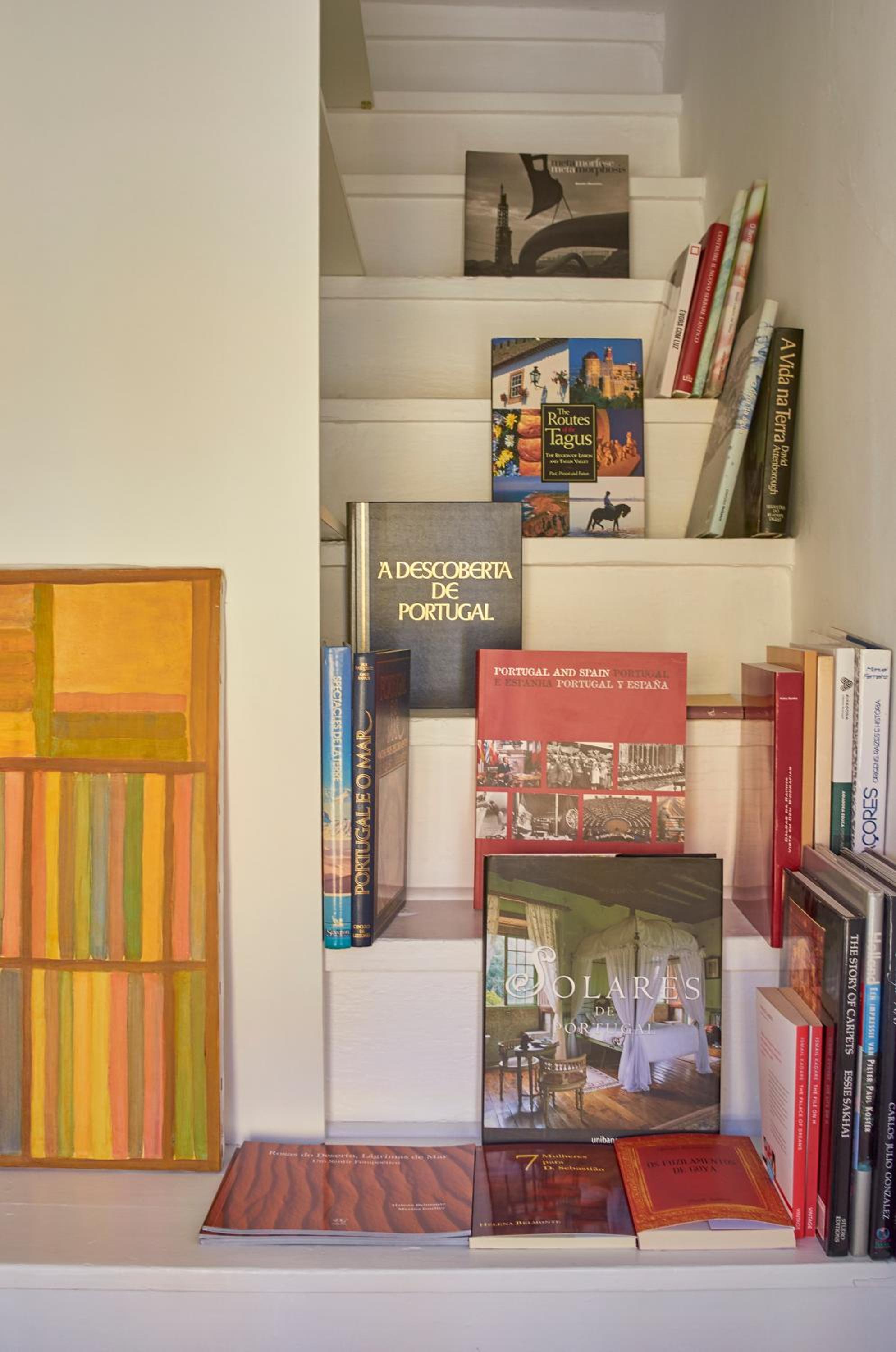 Charming apartment em Belém-Books and Canvas view 3