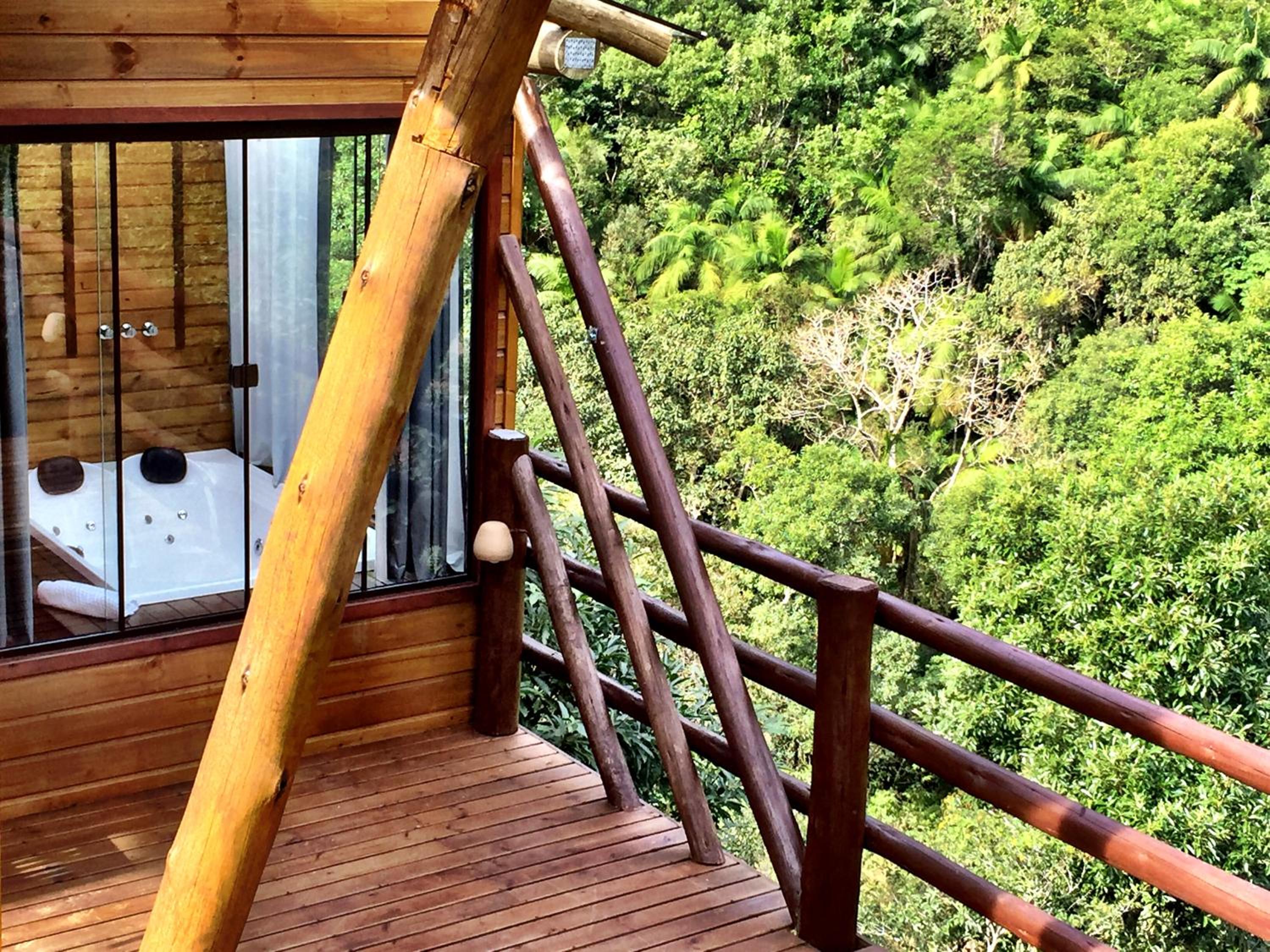 Cachoeira dos Borges Cabanas e Parque