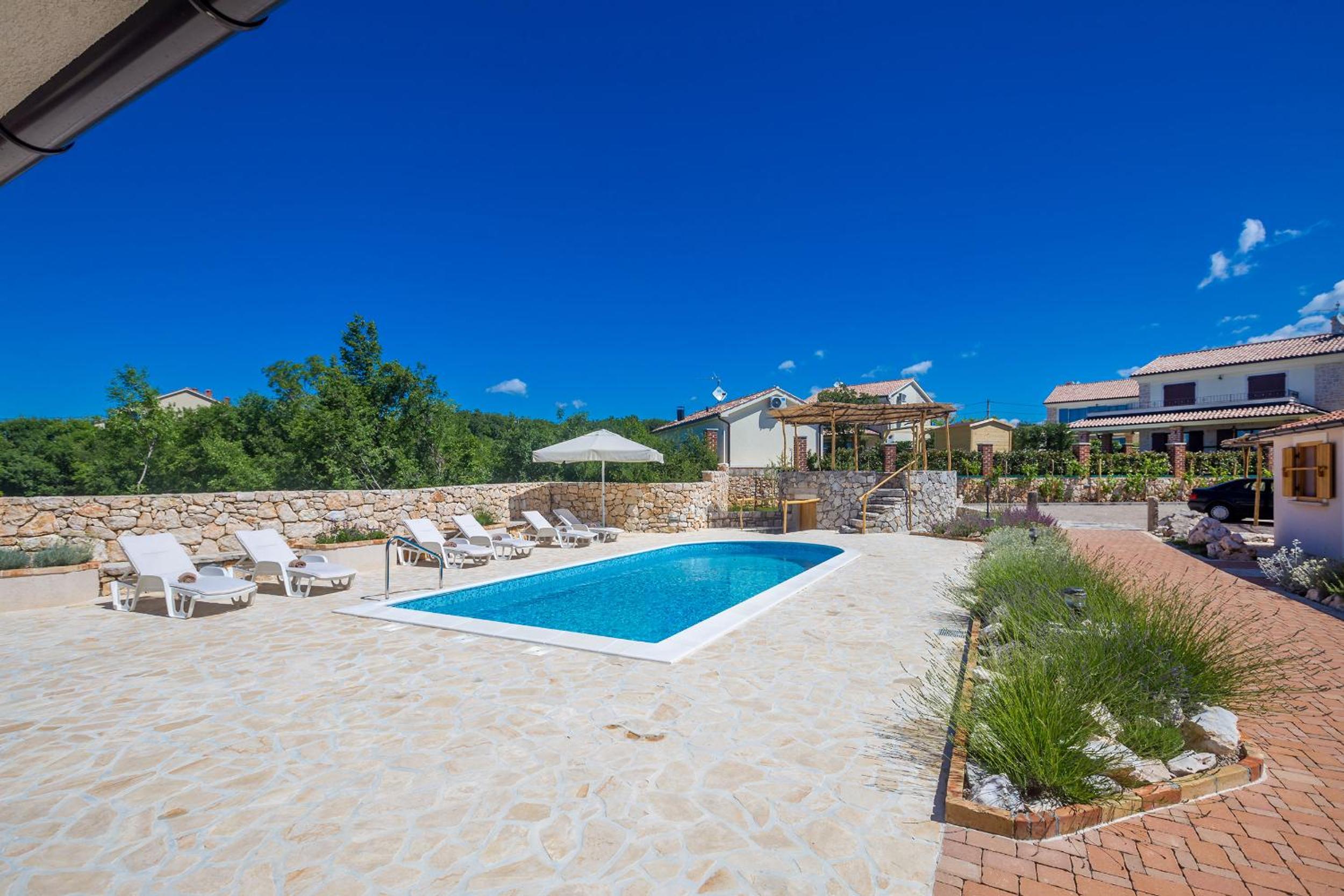 Holiday house Hojevica - Kras, Krk view 4