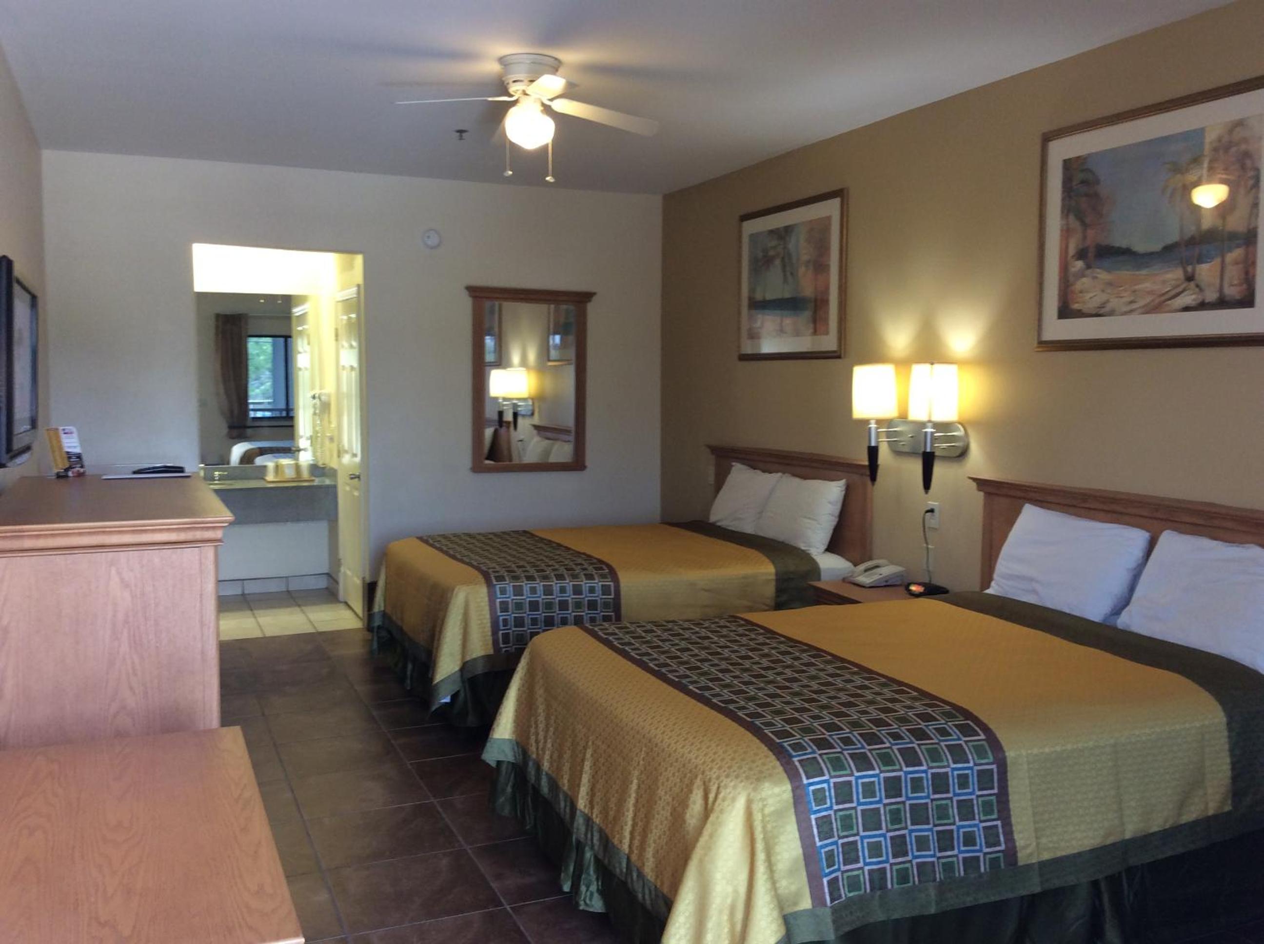 Texas Inn - Welasco/Mercedes - Property Image 8