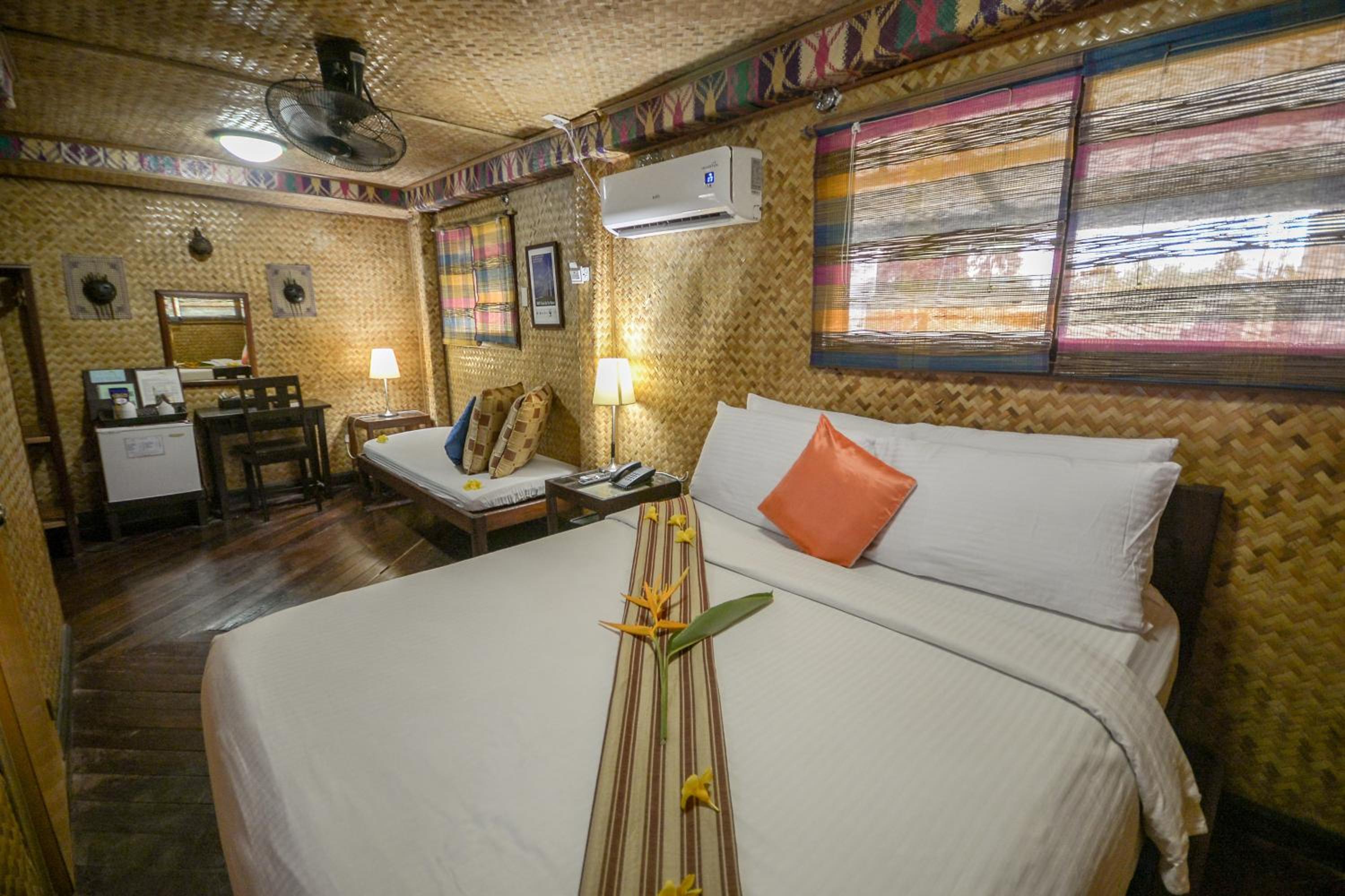 Puerto Pension Inn