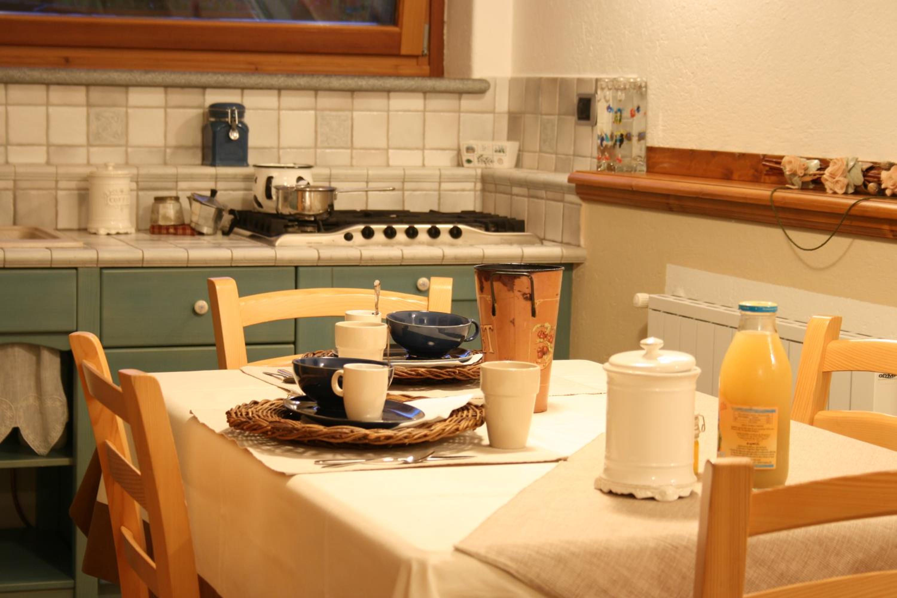 B&B Lo Tatà en Fenis — kitchen