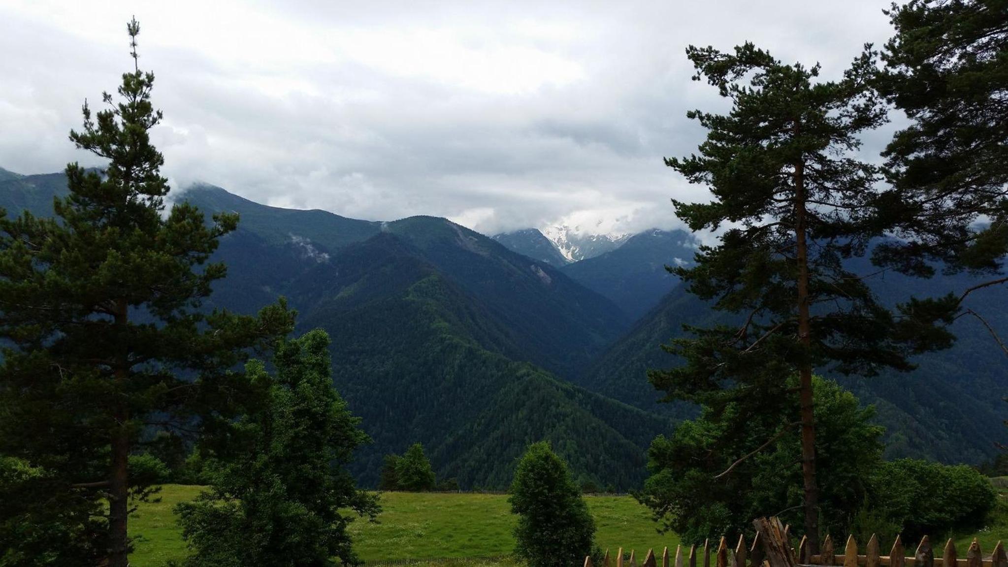 Heshkili huts and cabins Svaneti