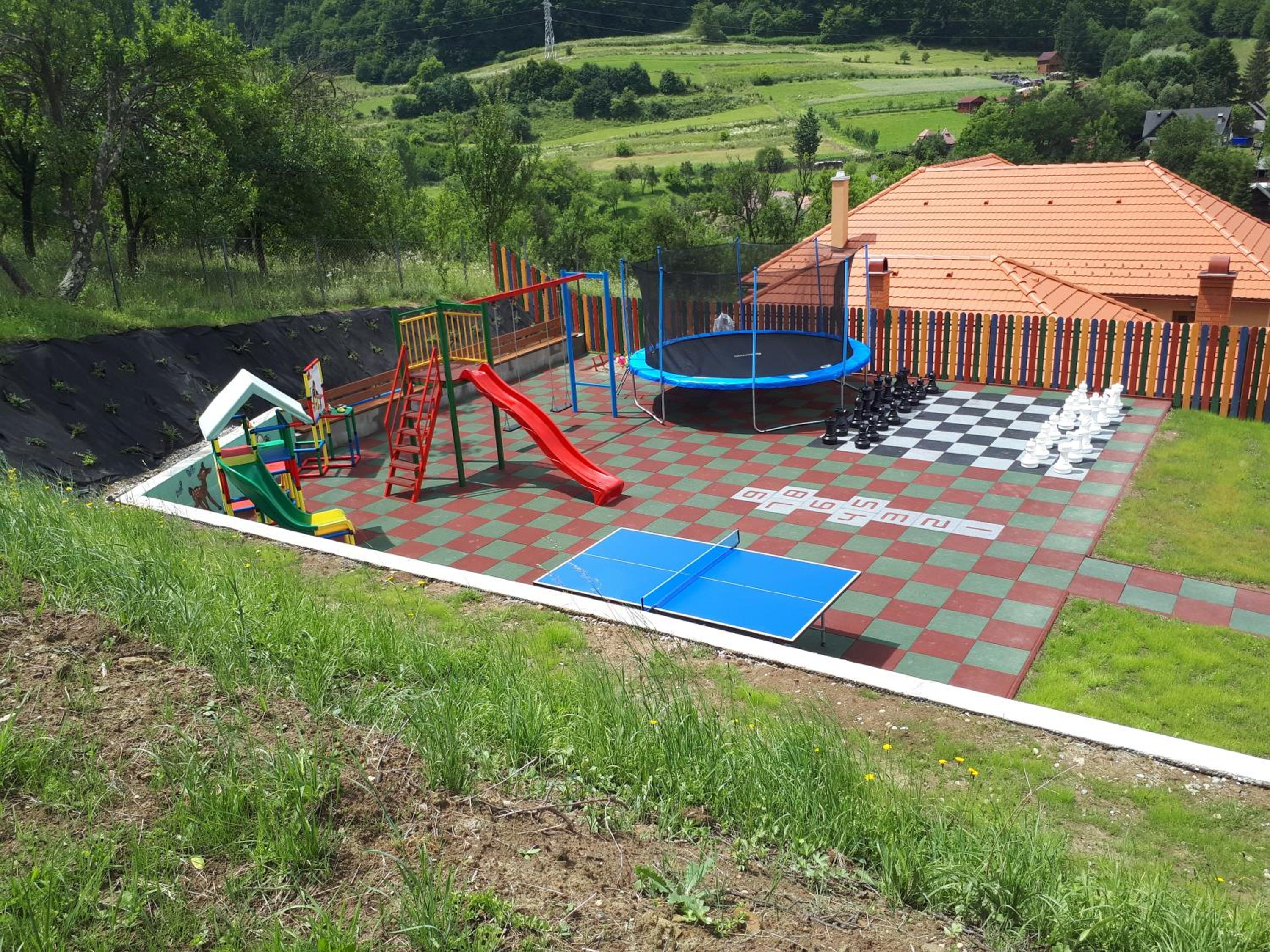 Casa 77*** Praid view 3