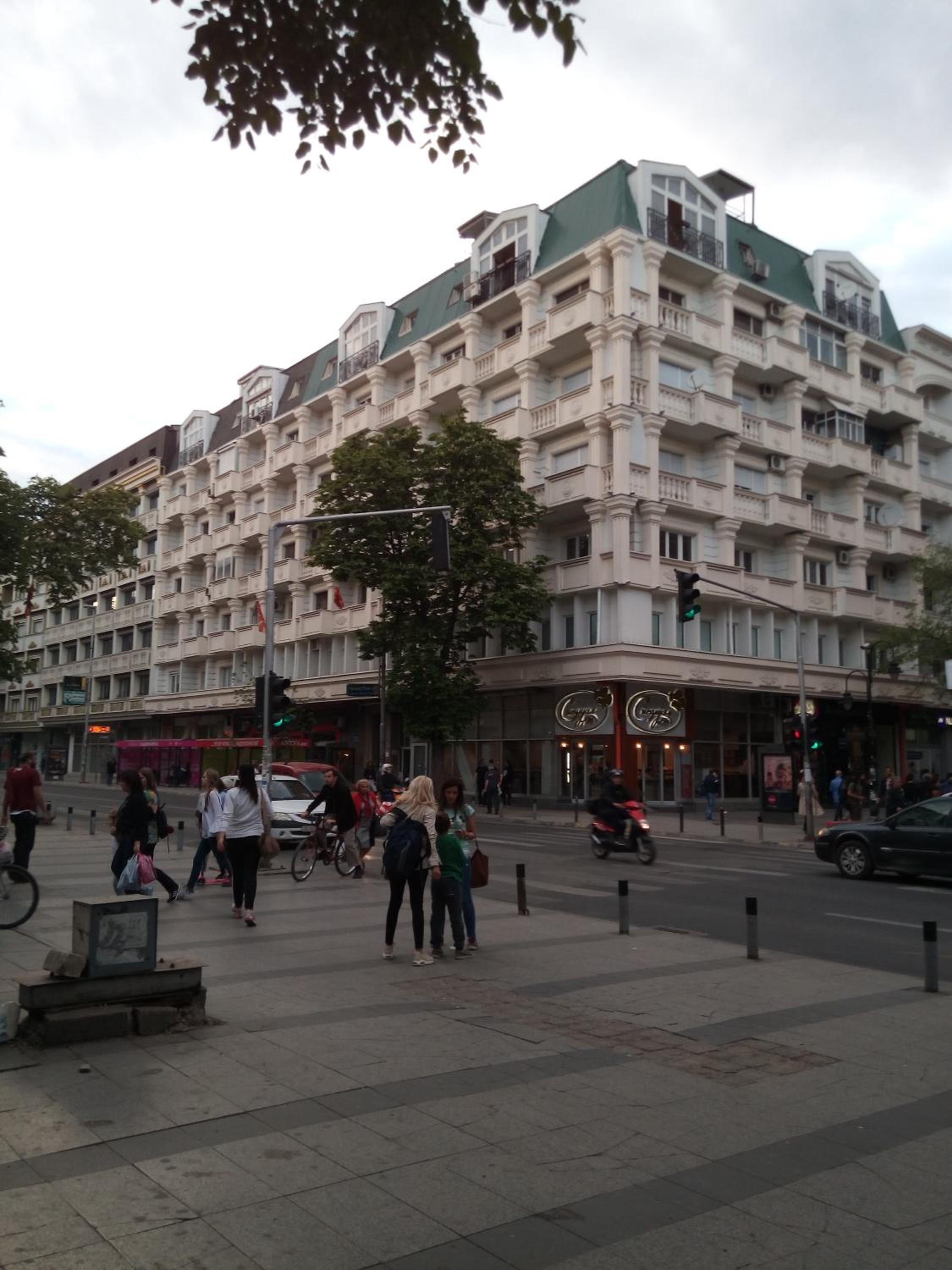 Photo 48
