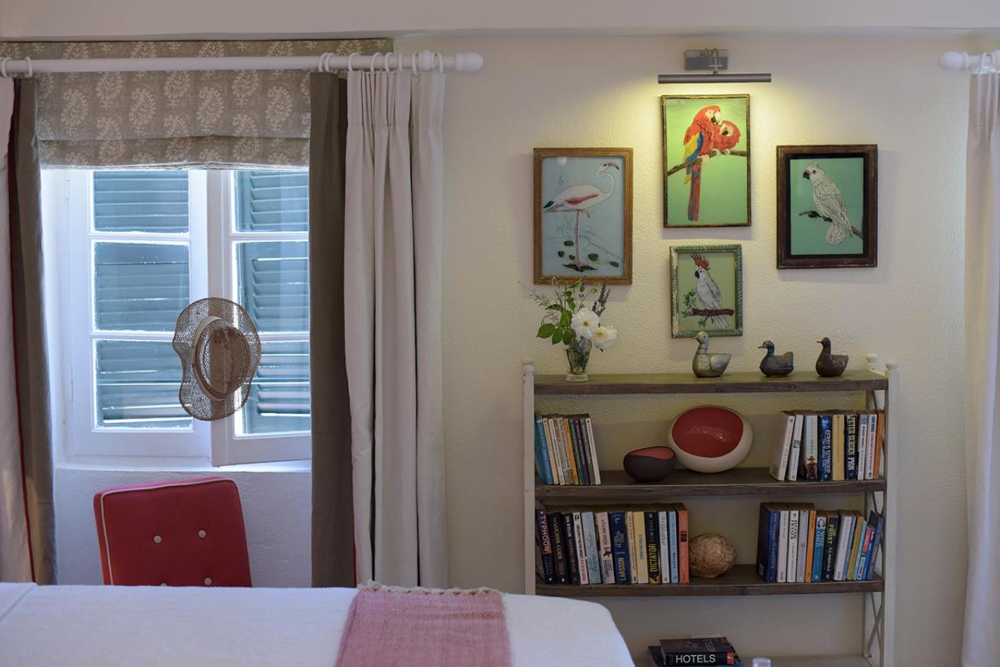 Durrell Liston Suites view 4