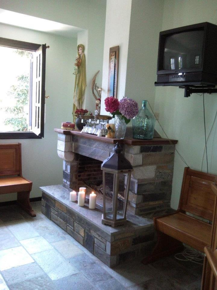 Dimosthenis Karastamatis Rooms