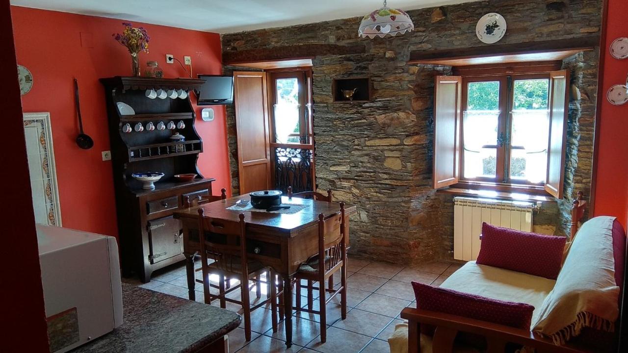 Apartamentos Los Castros photo 4