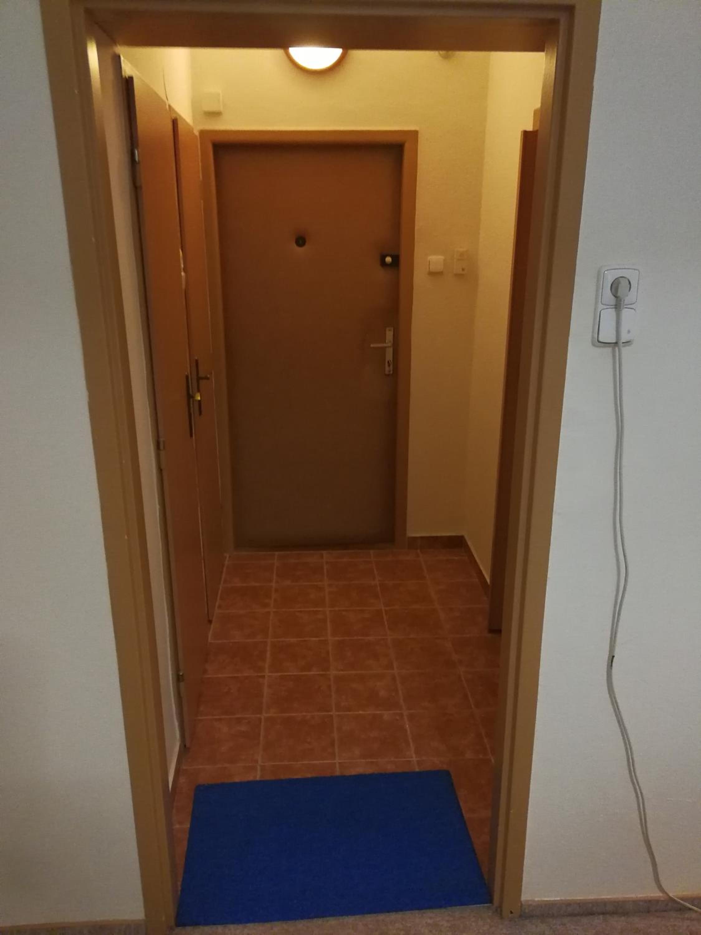 flat 18 minutes from Vaclavske namesti
