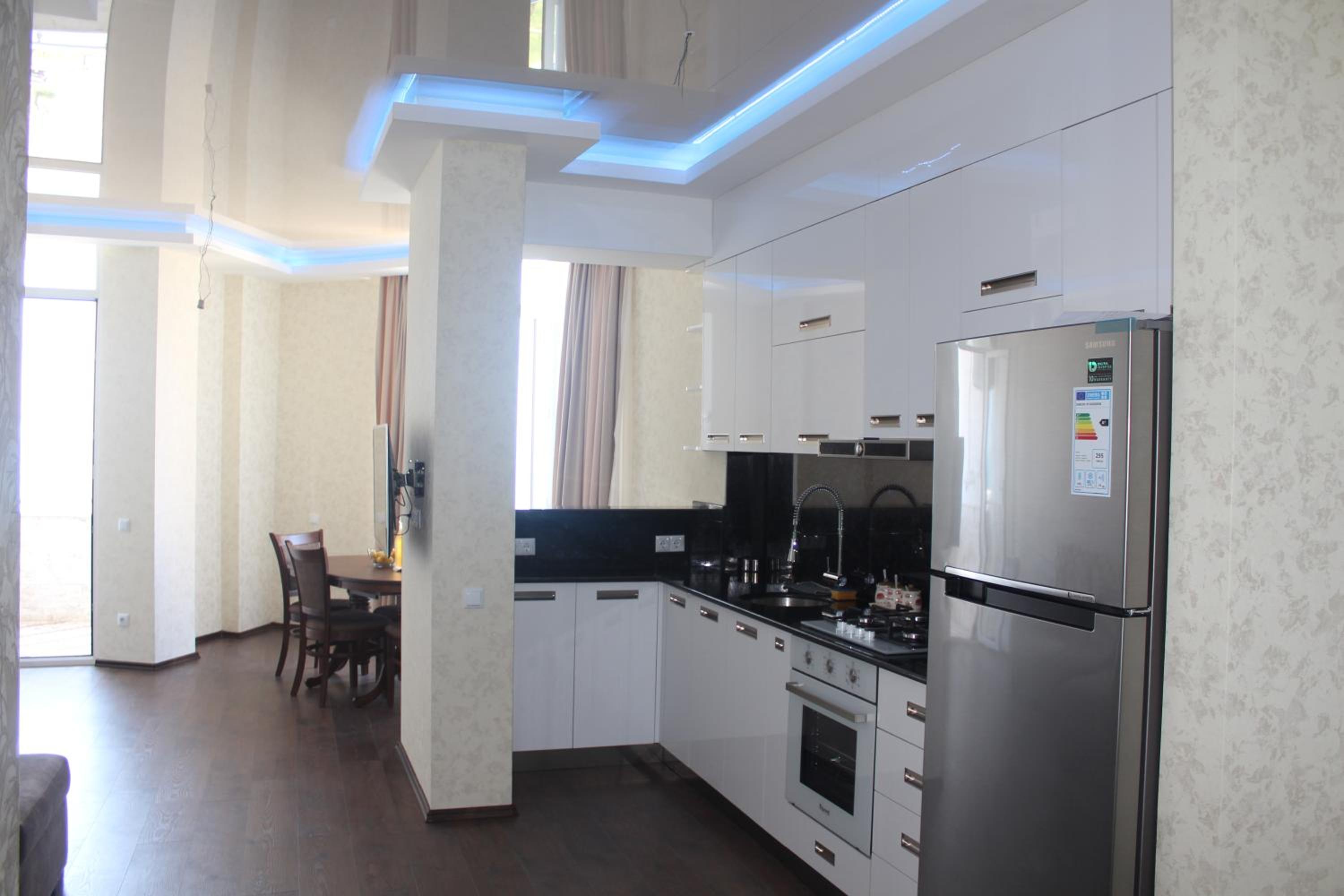 Gorgiladze Seaside Apartment