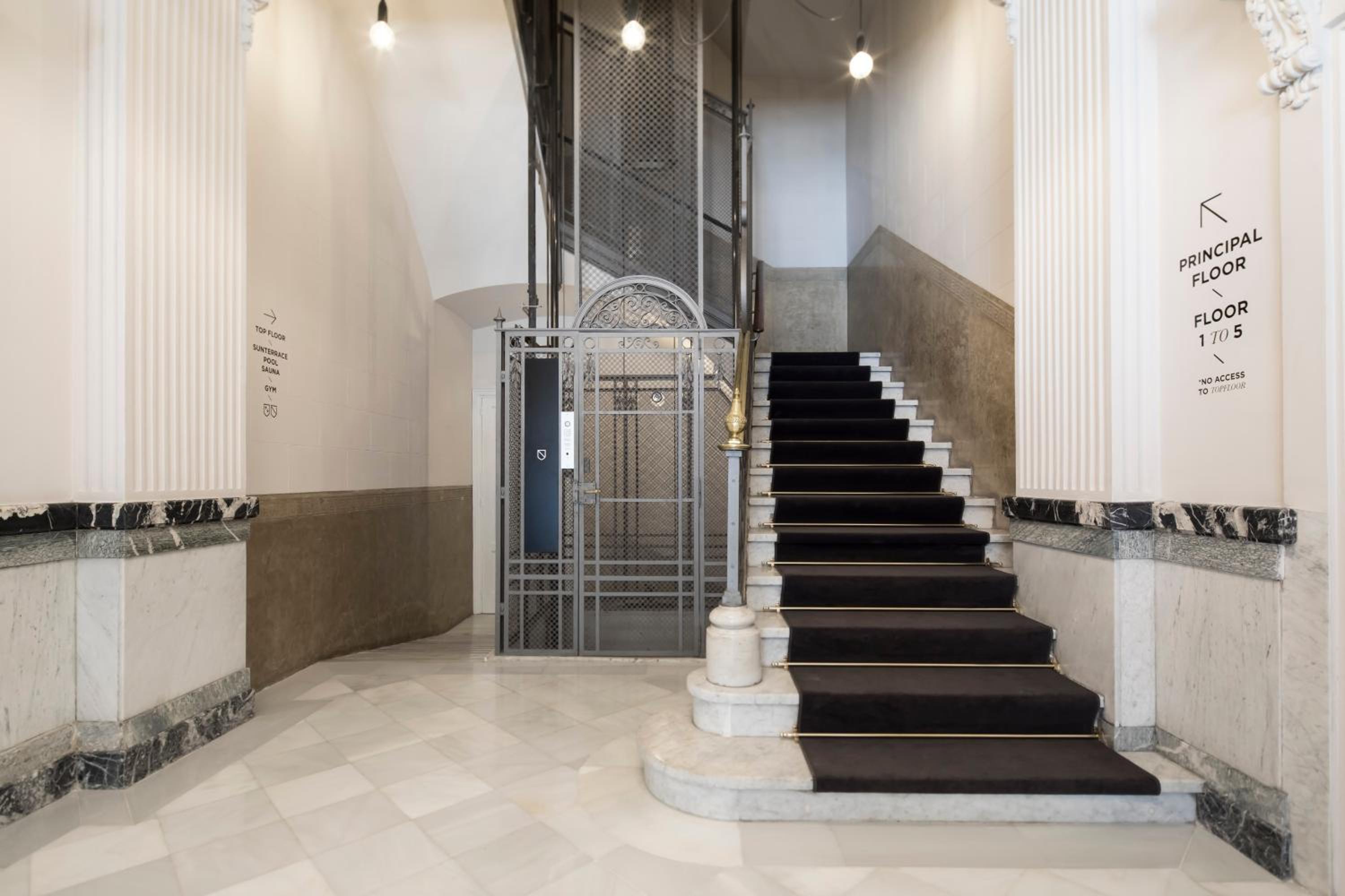 Casagrand Luxury Apartments Barcelona
