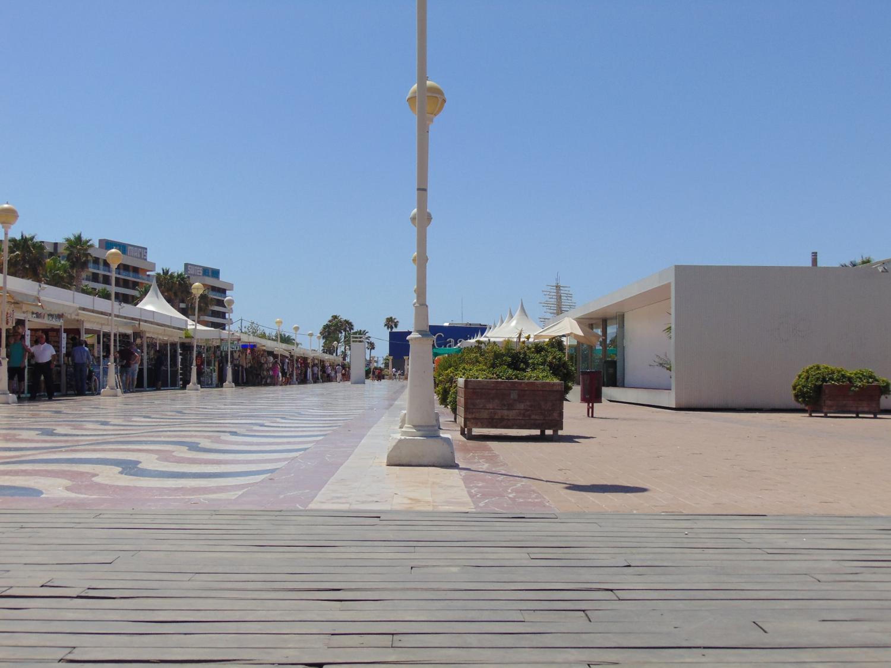 Apartamentos Playa Postiguet Alicante