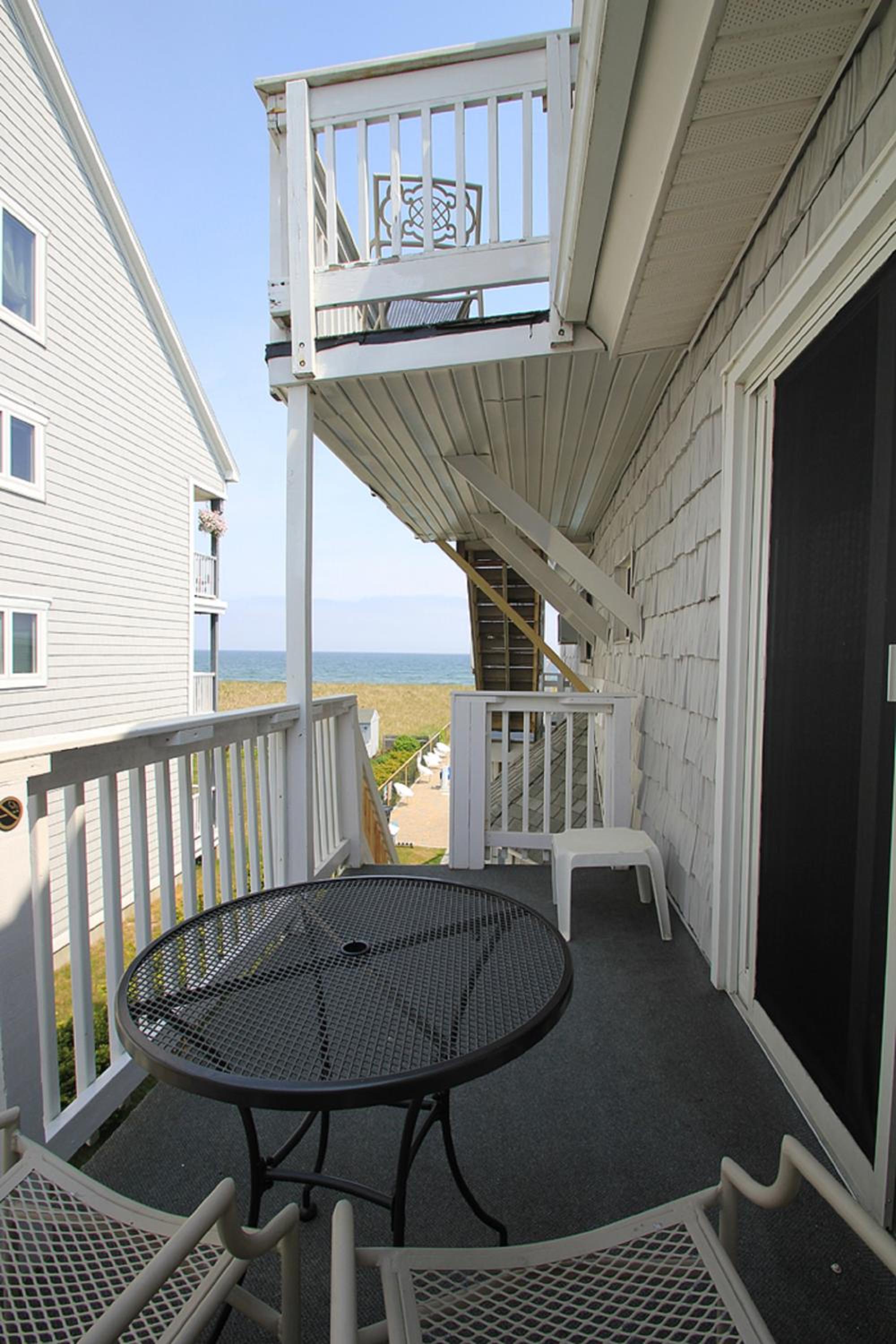 Sea Cliff House Motel