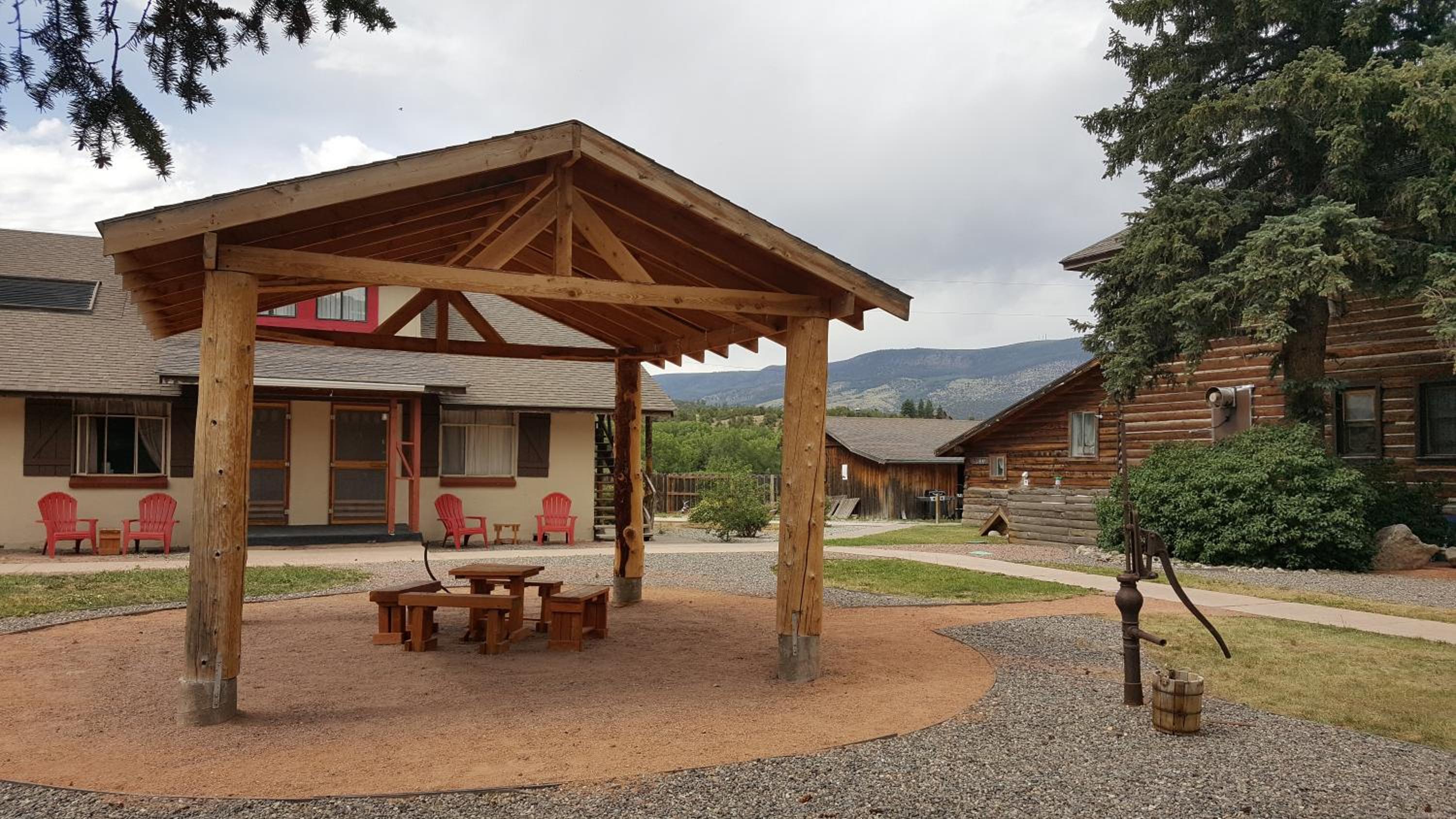 The Spruce Lodge