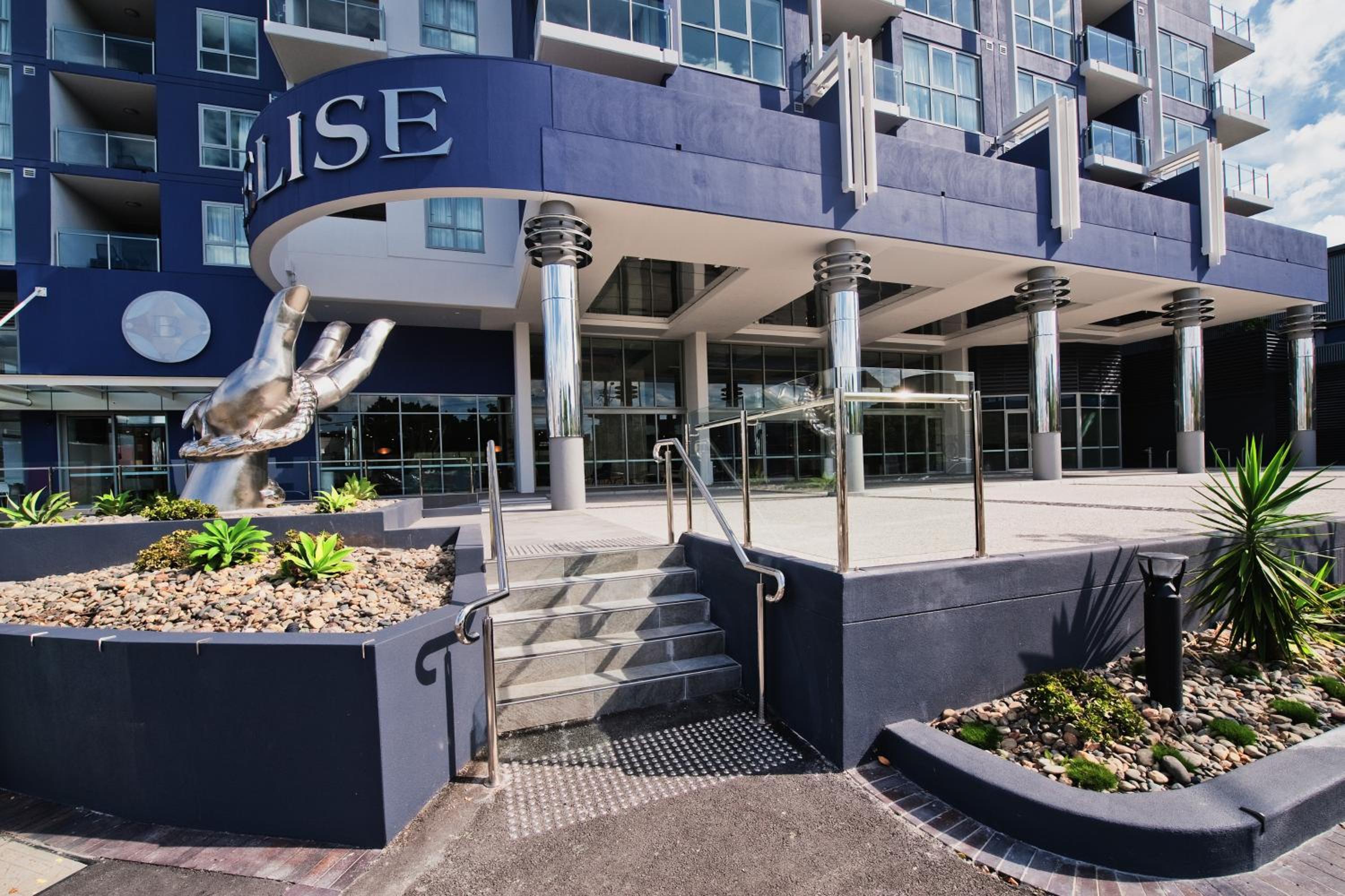Belise Apartments