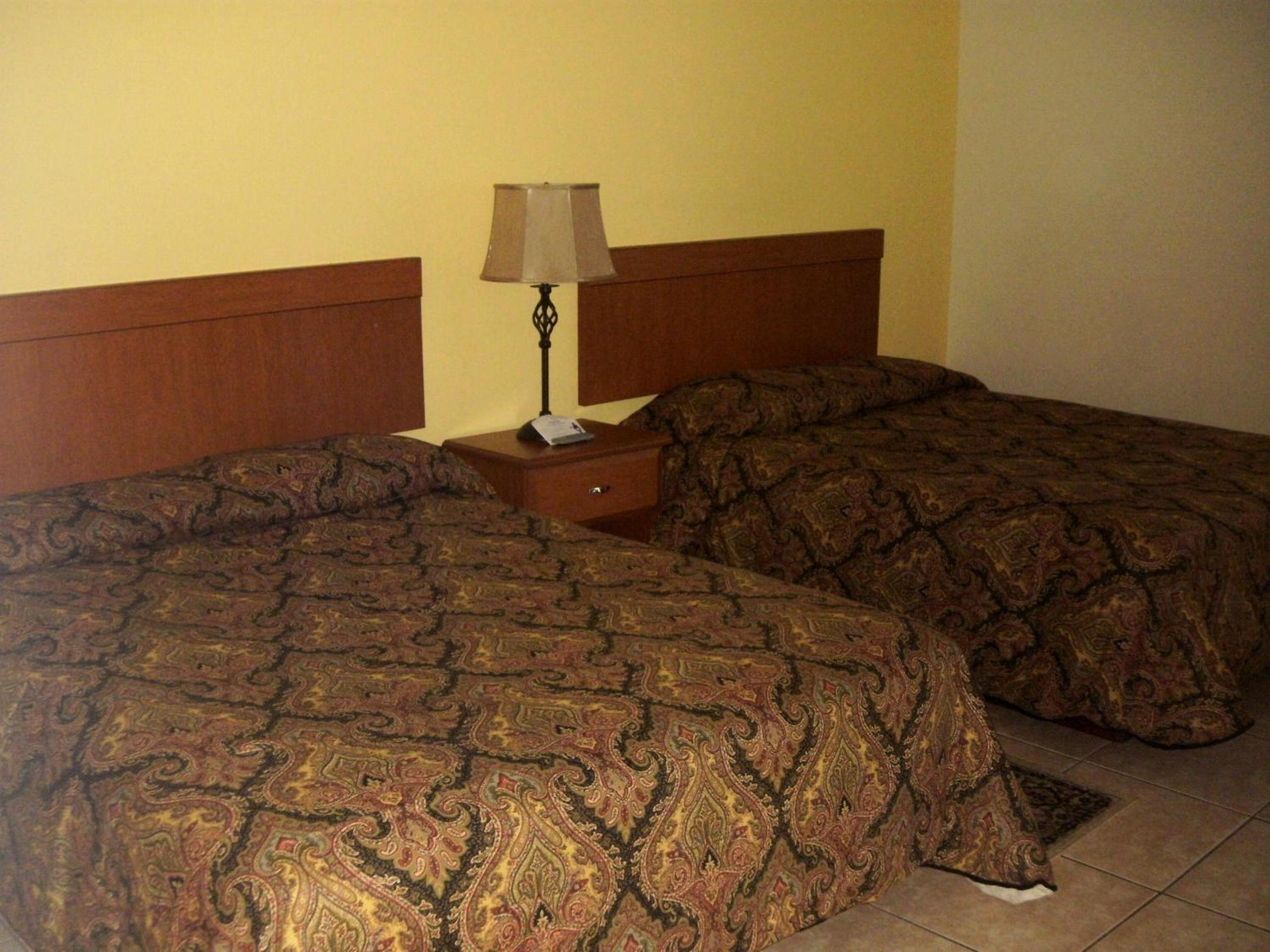 Sunrise Motel view 5