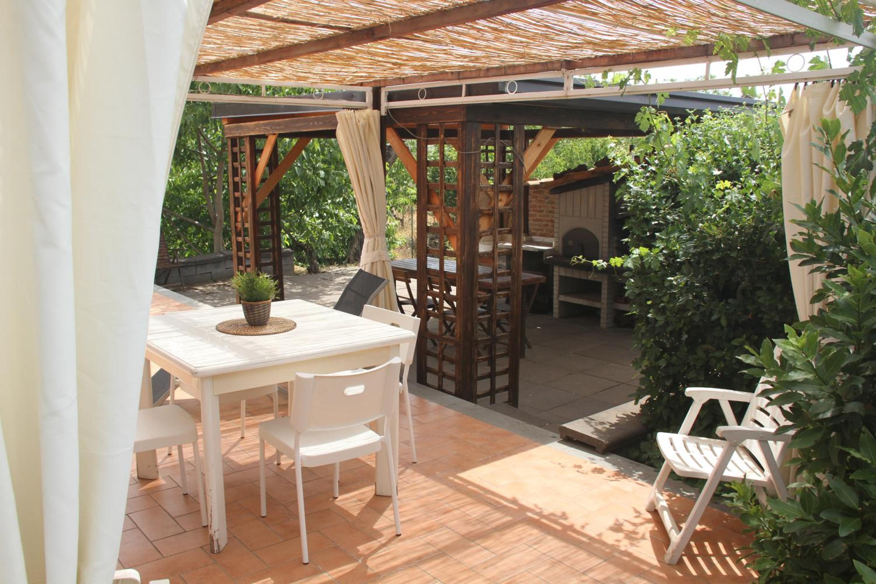 Mount Etna Chalet view 5