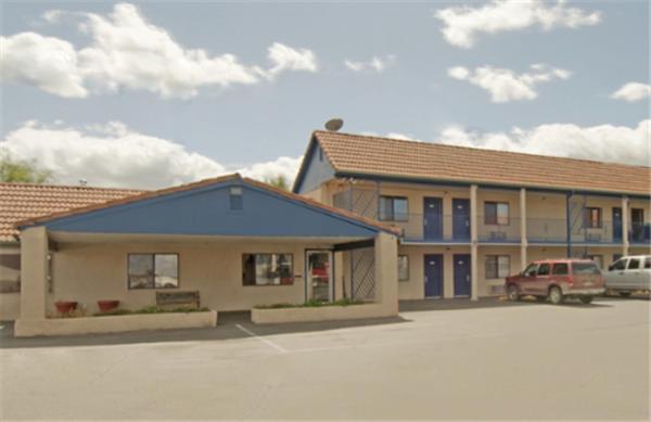 Travel Inn & Suite