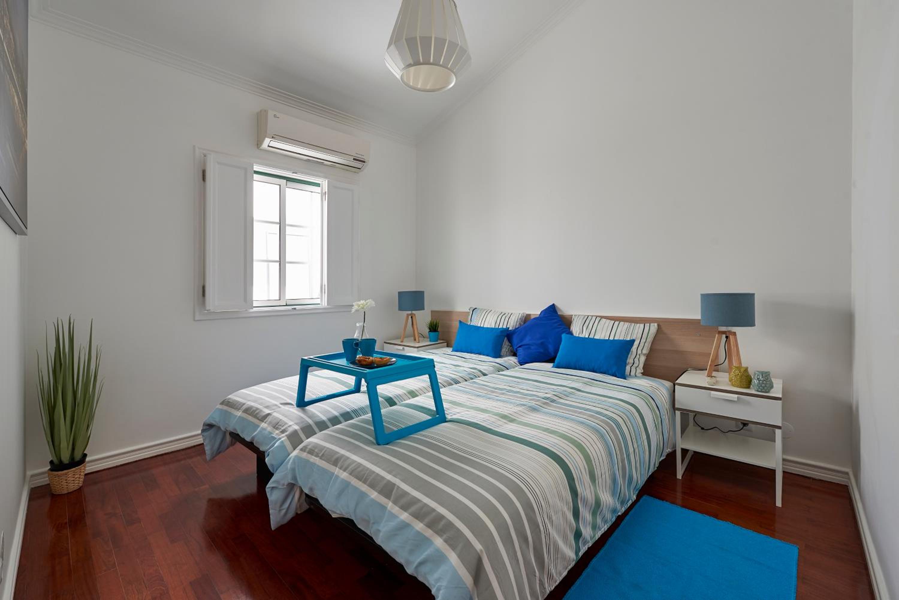 Cozy apartment in historic center with terrace view 3