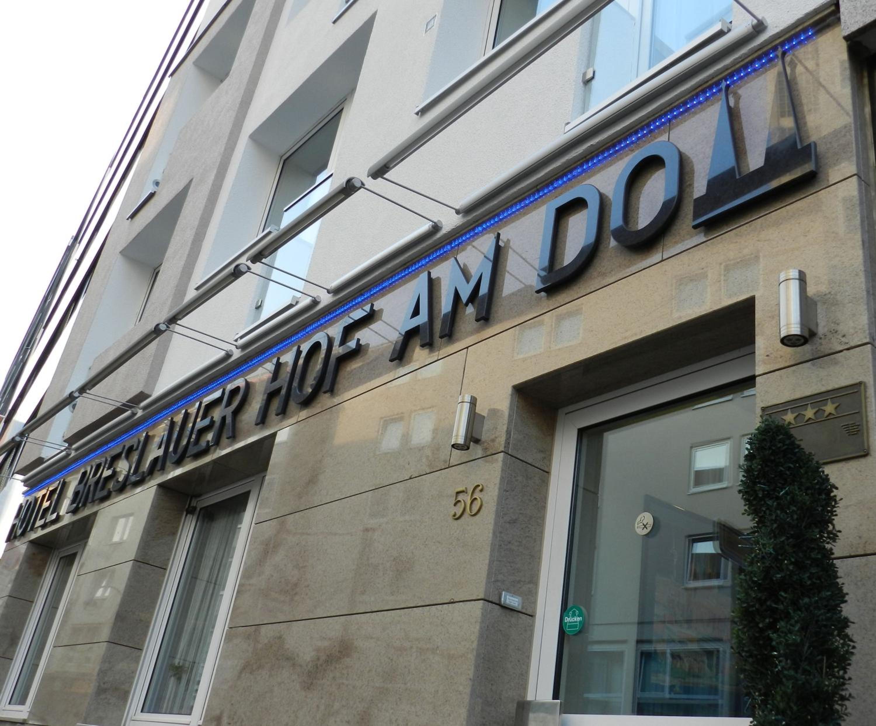 Hotel Breslauer Hof Am Dom - Image 1