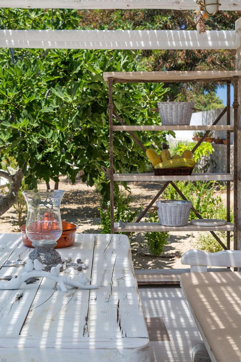 outdoor BBQ area
