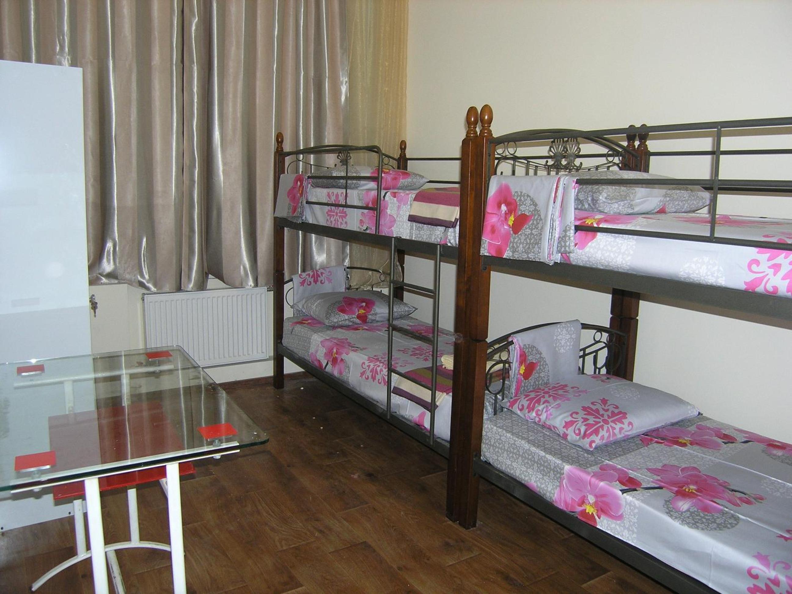 Hostel Raiduzhny