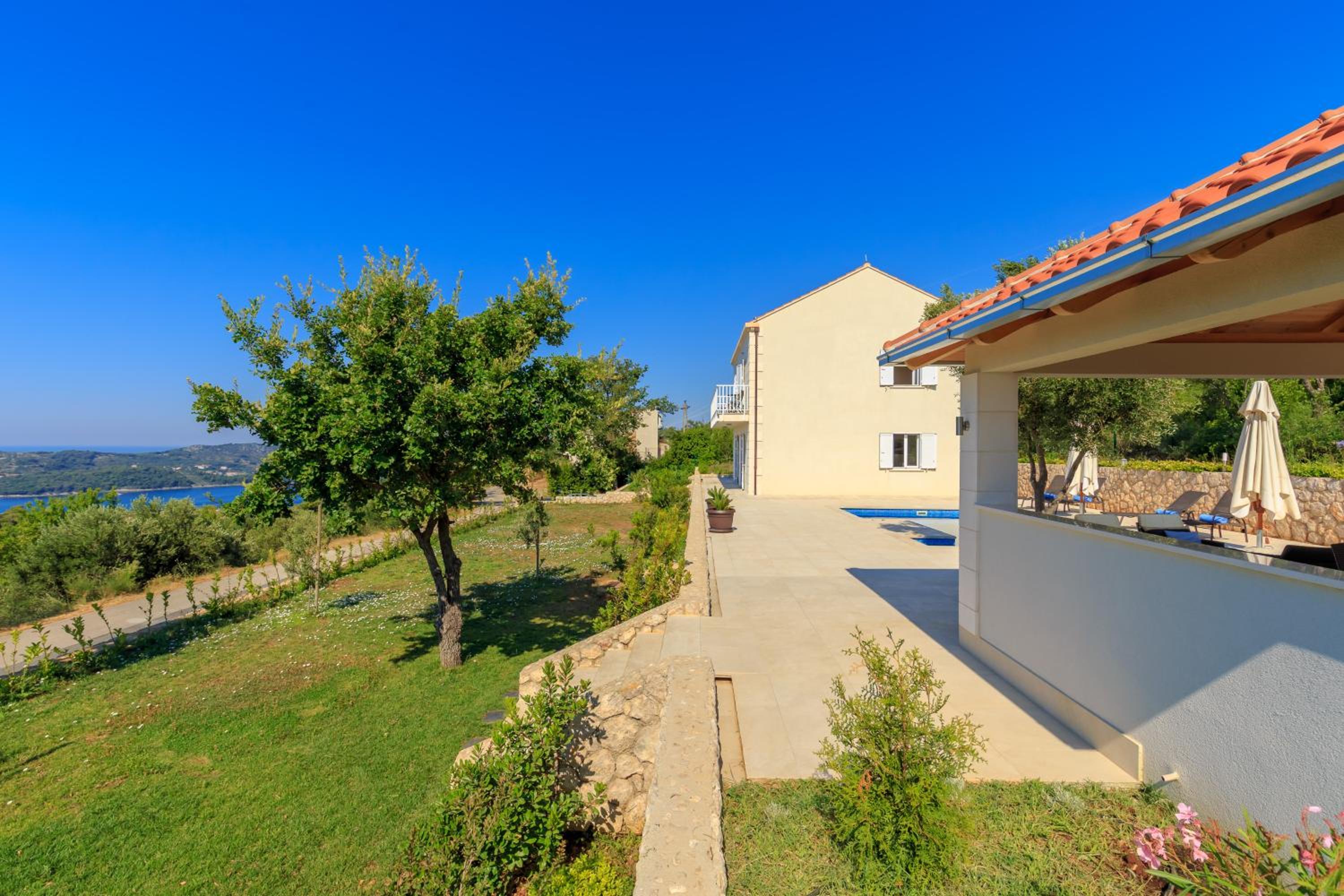 Hedera Estate, Villa Hedera VII view 3
