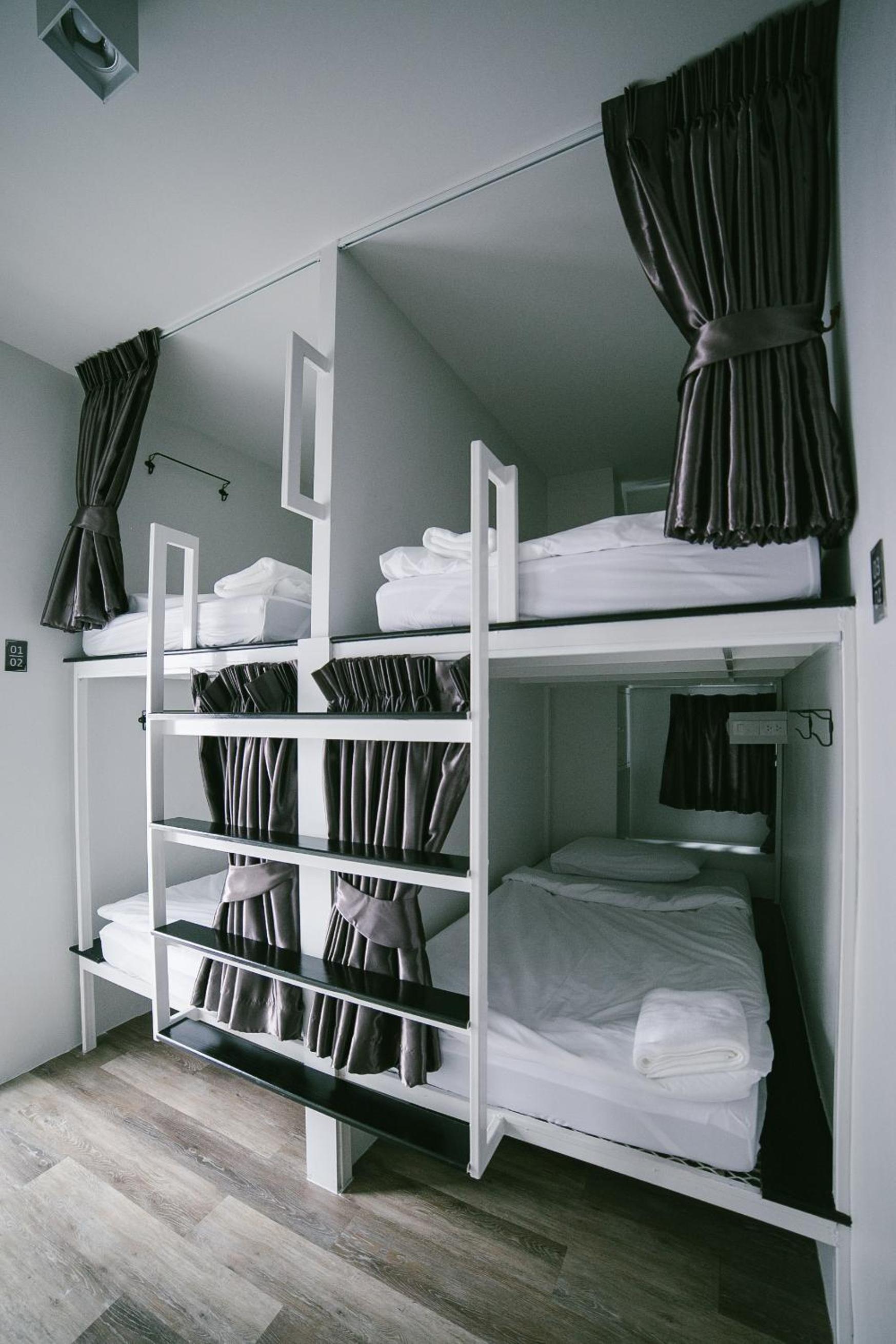 Diff Hostel
