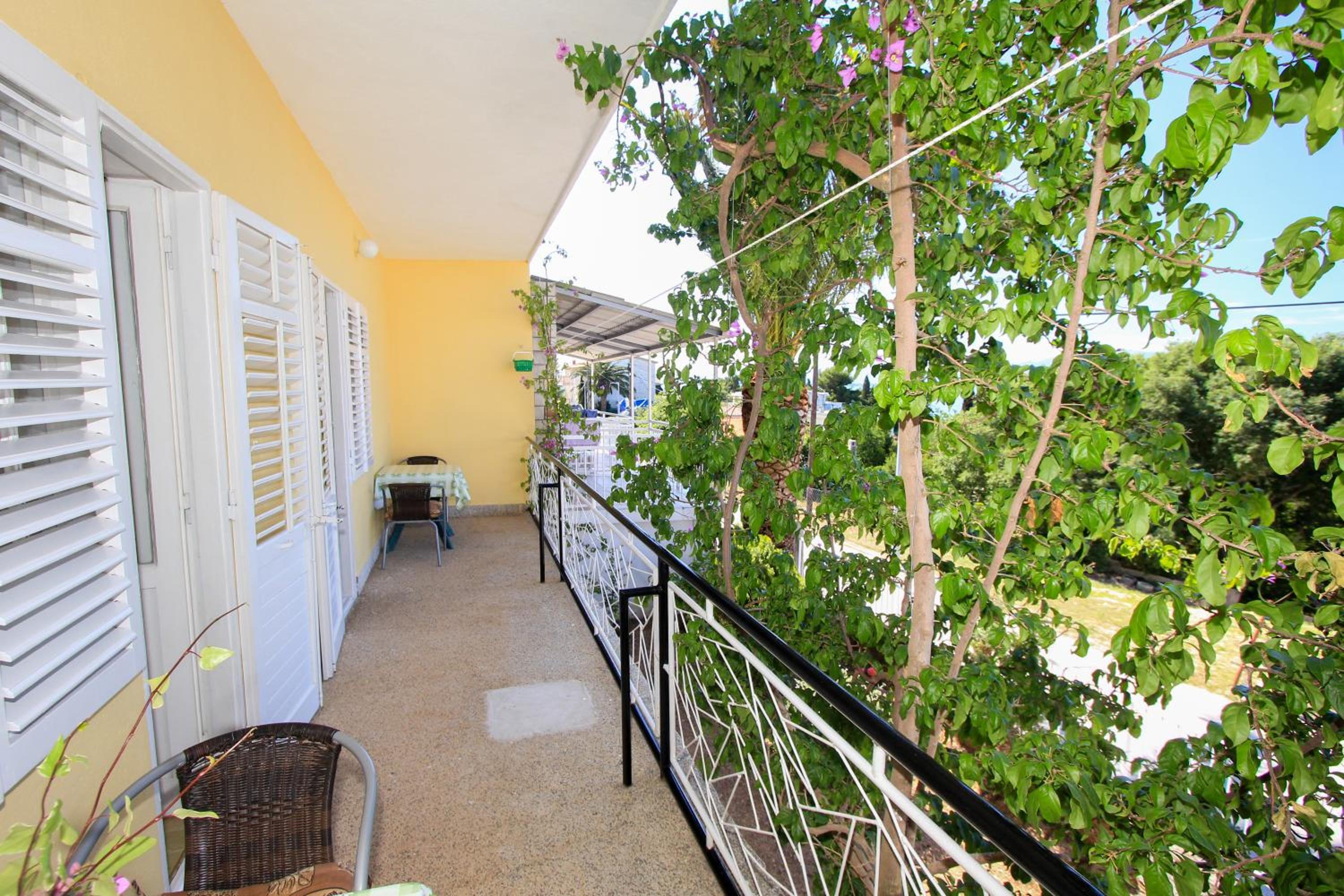 Apartments Alvin view 4